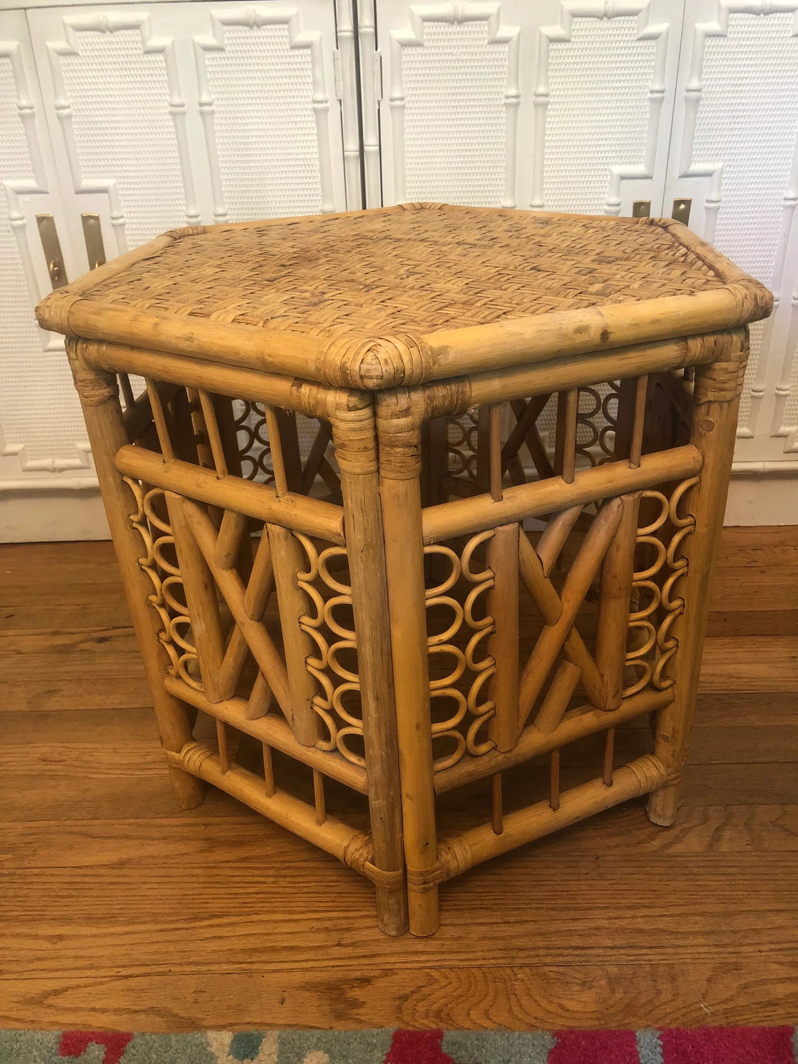 1970s Brighton Pavilion Rattan Side Table - 3