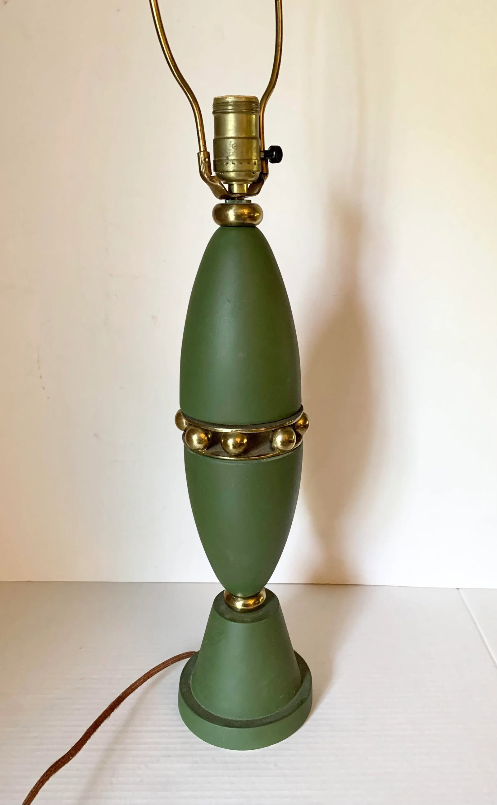 1950's Mid-Century Modern Green and Gold Atomic Ceramic Lamp - 6