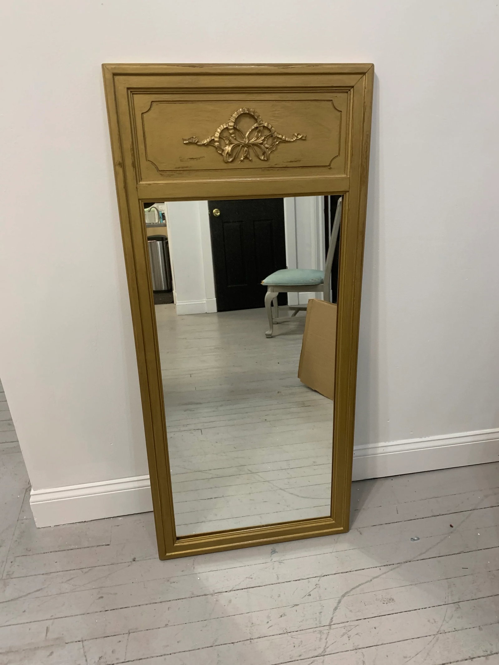 Vintage 1960s Classic Adams Style Mirror - 2