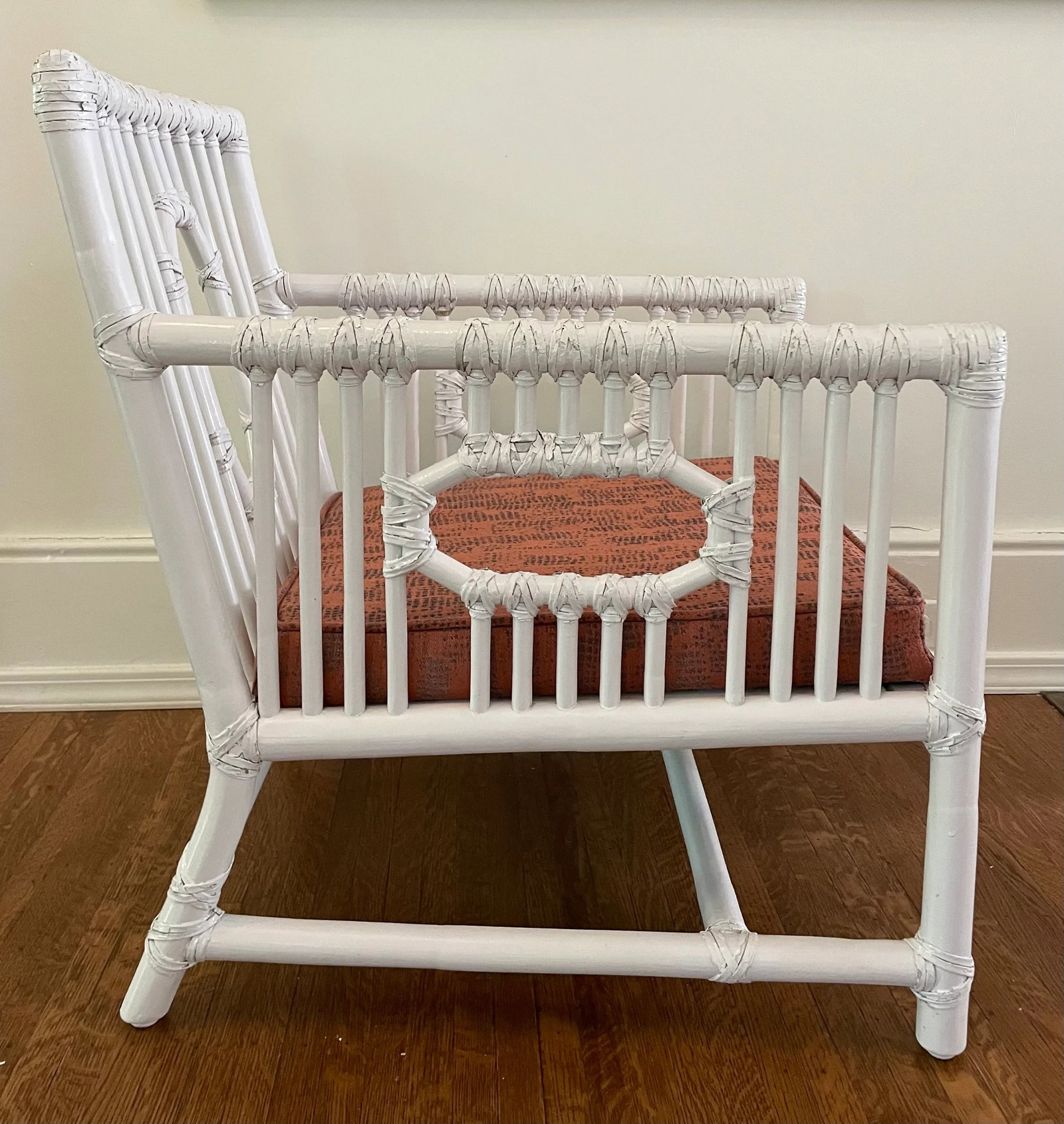 Vintage McGuire Patio Chairs Rattan Armchairs White Vintage Palm Beach Patio Chairs White - 7