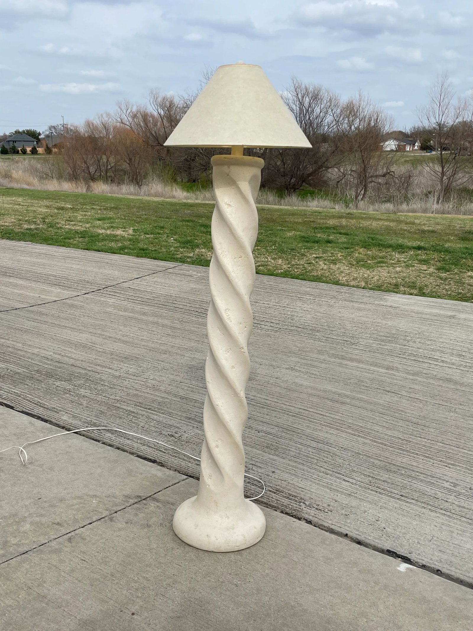 Michael Tayler Style Plaster Spiral Floor Lamp - 4