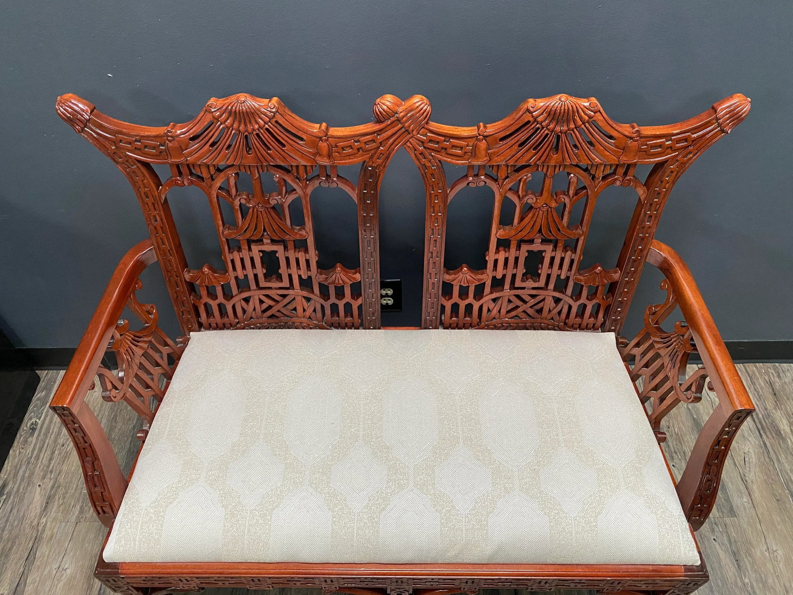 Chinese Chippendale Pagoda Settee - 3