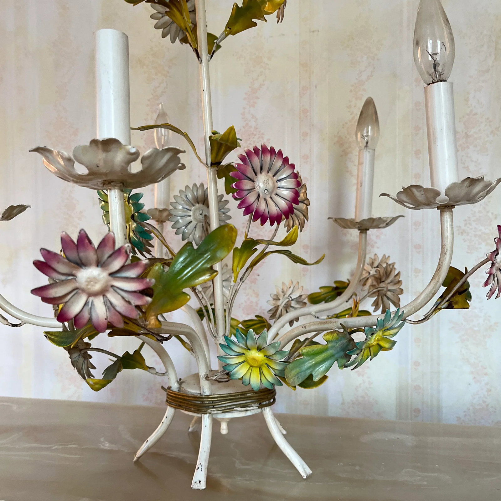 1960's Italian Tole Floral Chandelier 5 Lights Daisies Yellow Orange Green - 4