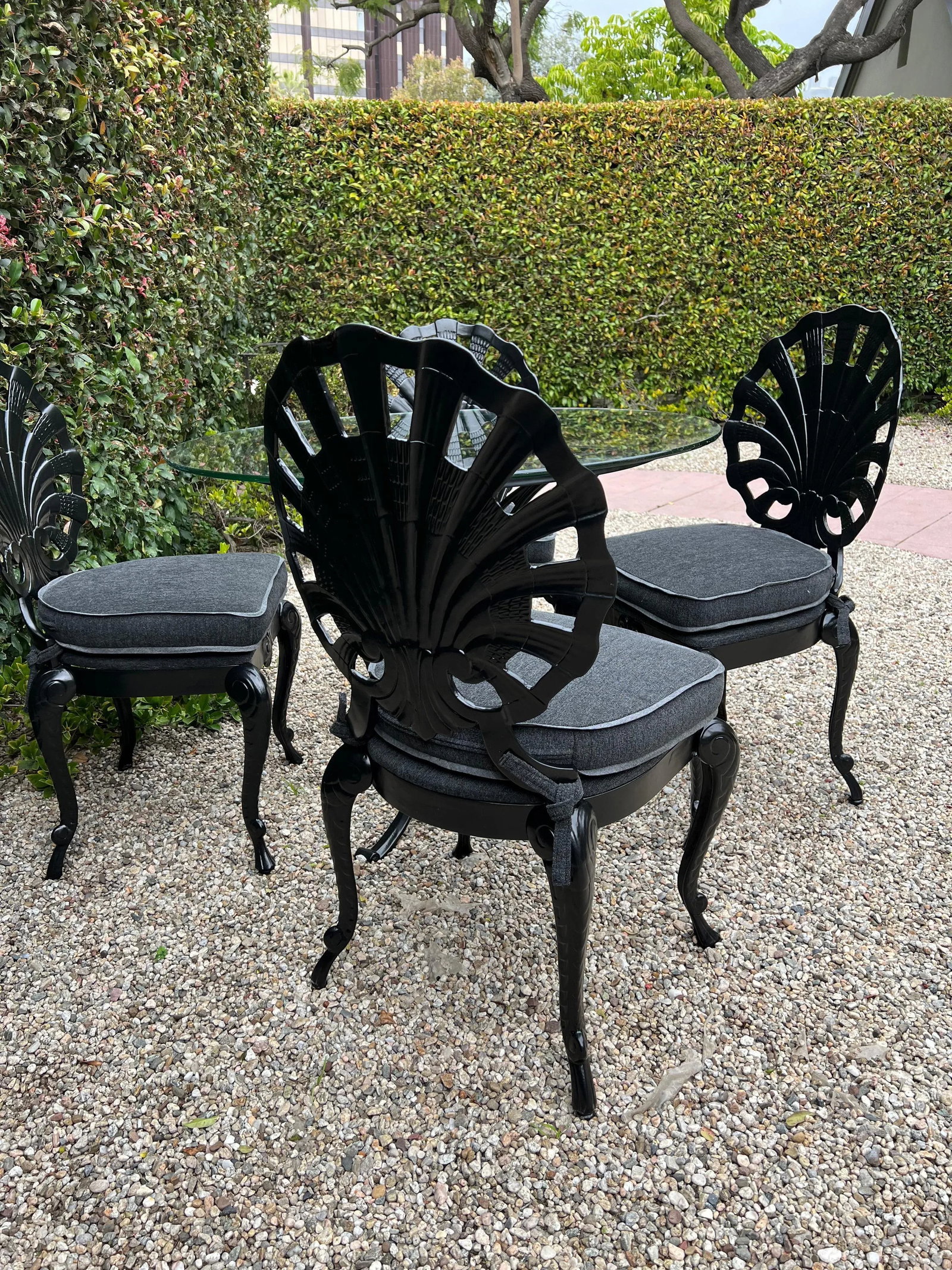Mid 20th Century Grotto Shell Chairs & Table - Set of 5 - 8