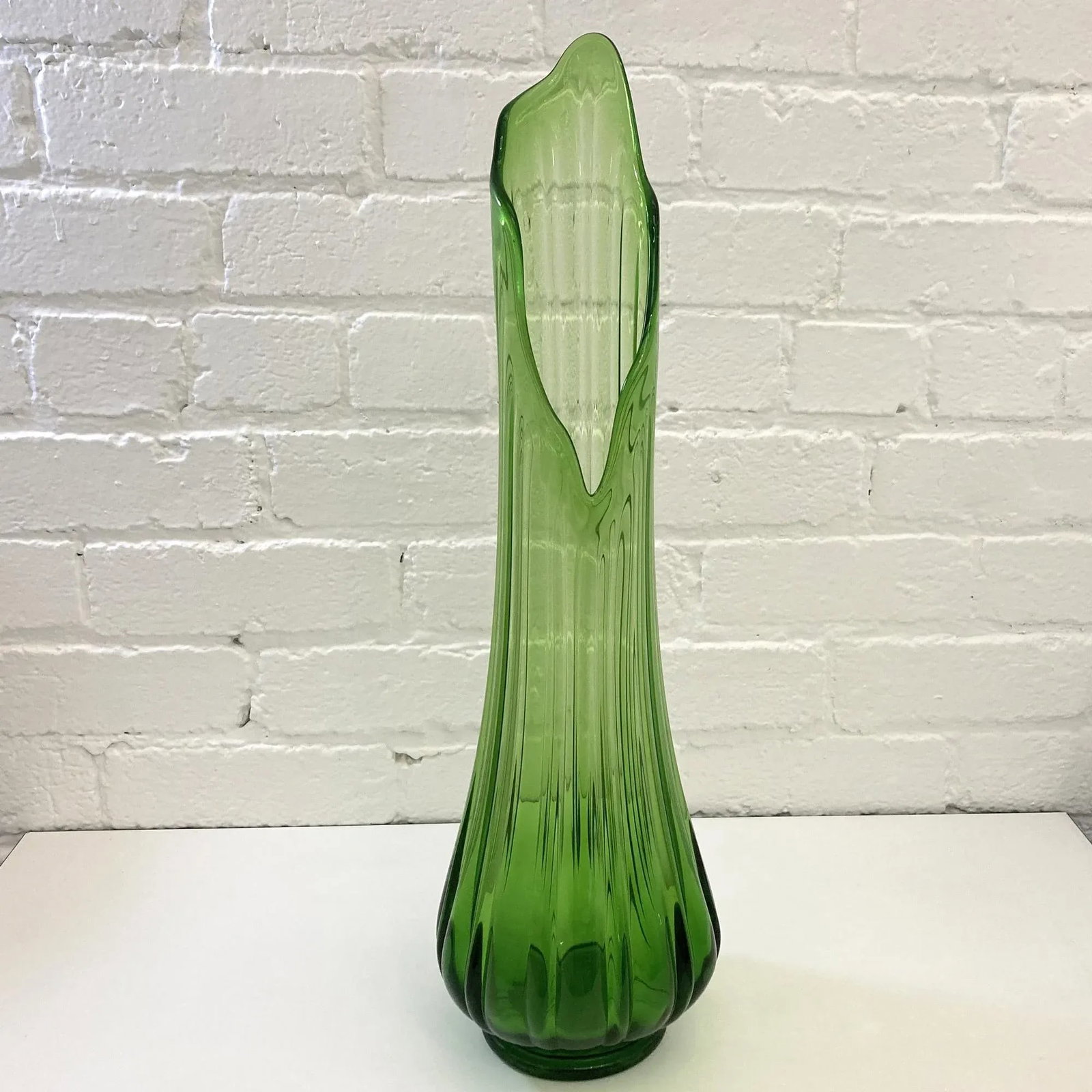 Vintage 1960s Viking Green Floor Vase, Ribbed Blown Glass Vase - 3