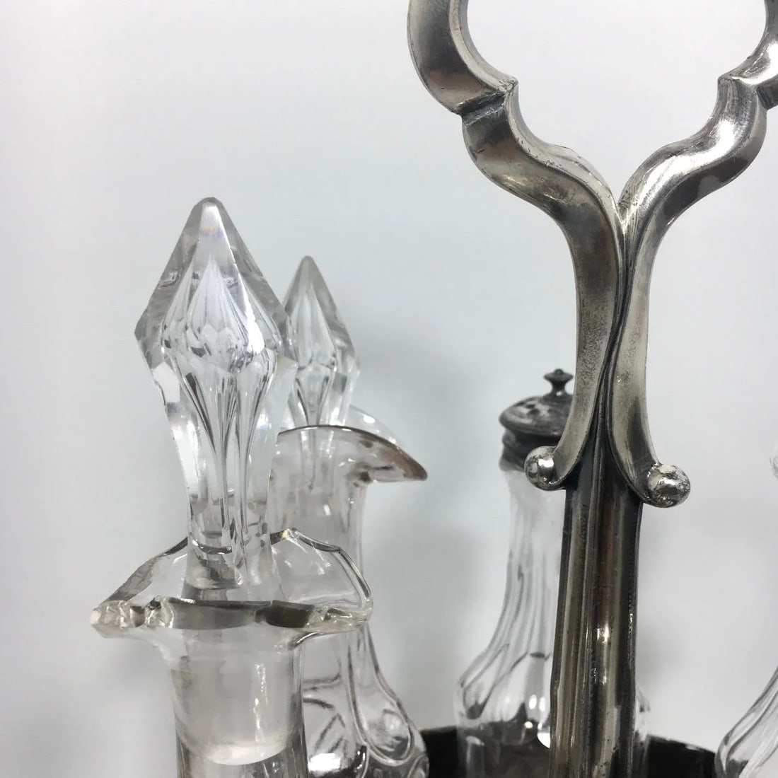 19th Century Cut Crystal & Silver Victorian Cruet Set- 6 Pieces - 4
