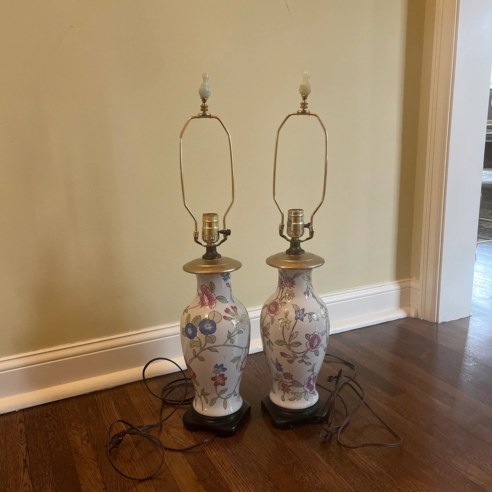 1950s Embossed Floral Table Lamps - a Pair - 8