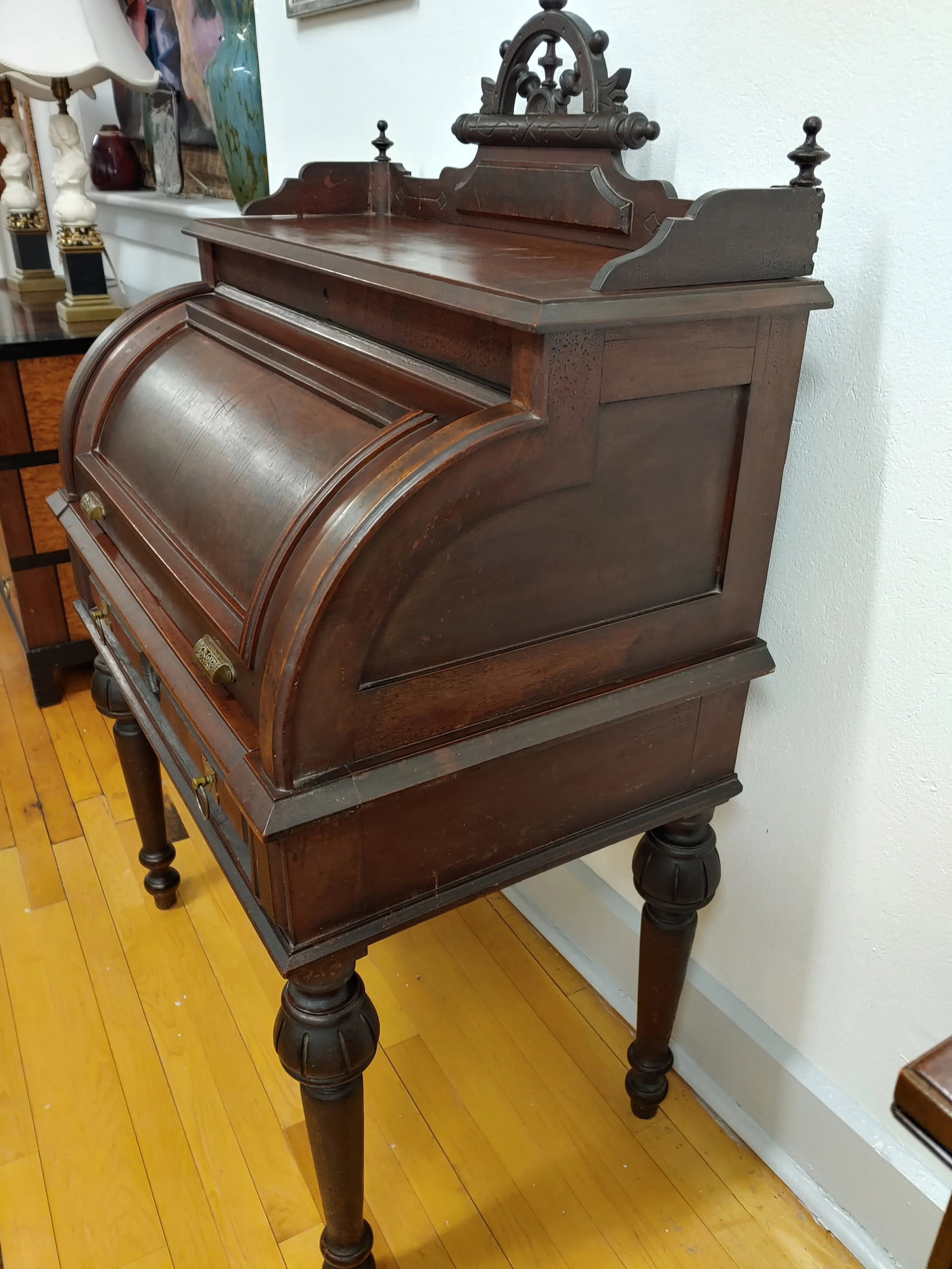 Antique 19th Century Mahogany Renaissance Revival Banker's Cylinder Secretary Desk - 4