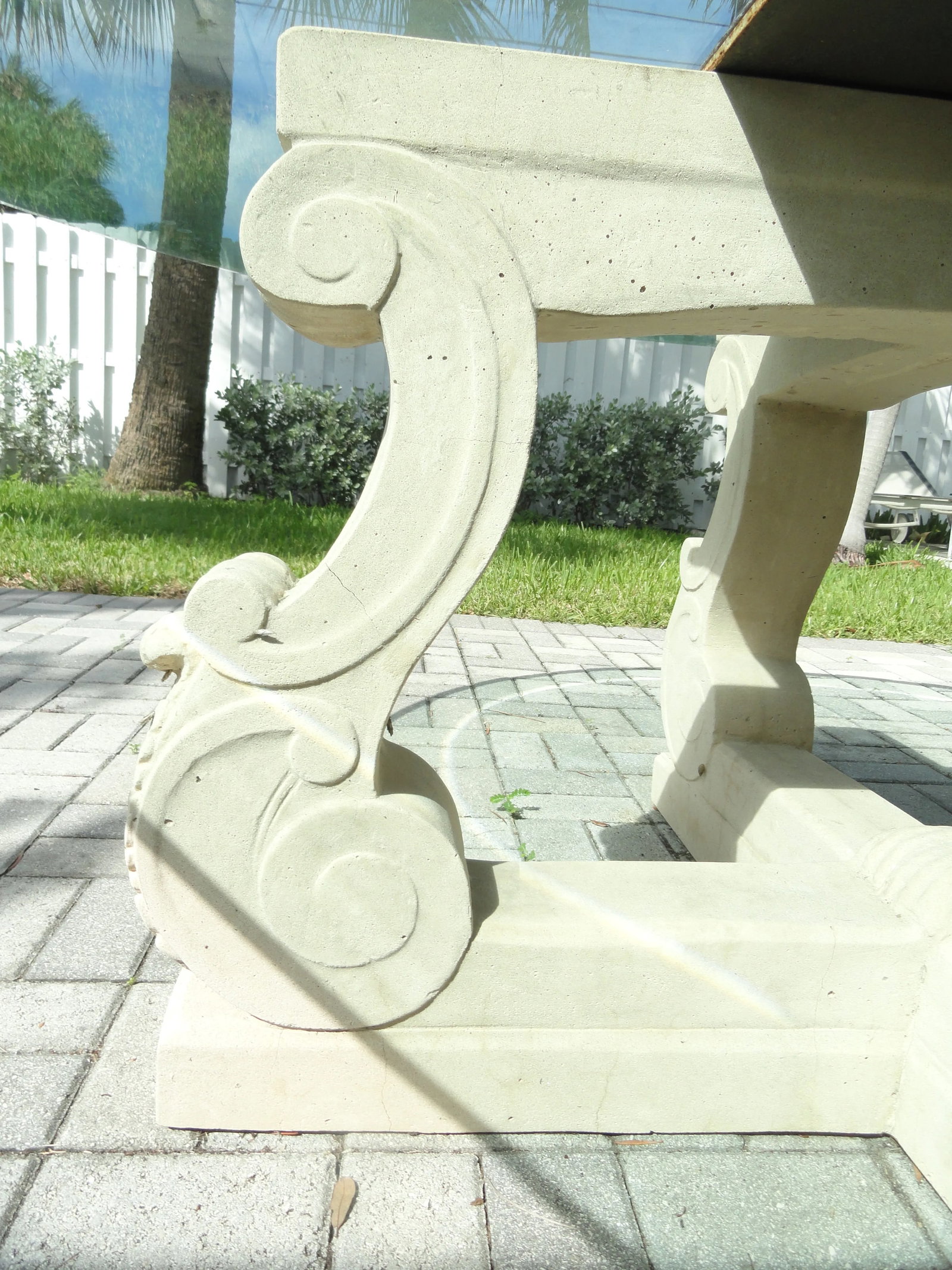 1980s Neoclassical Michael Taylor Four-Lyre Concrete Table Base - 4