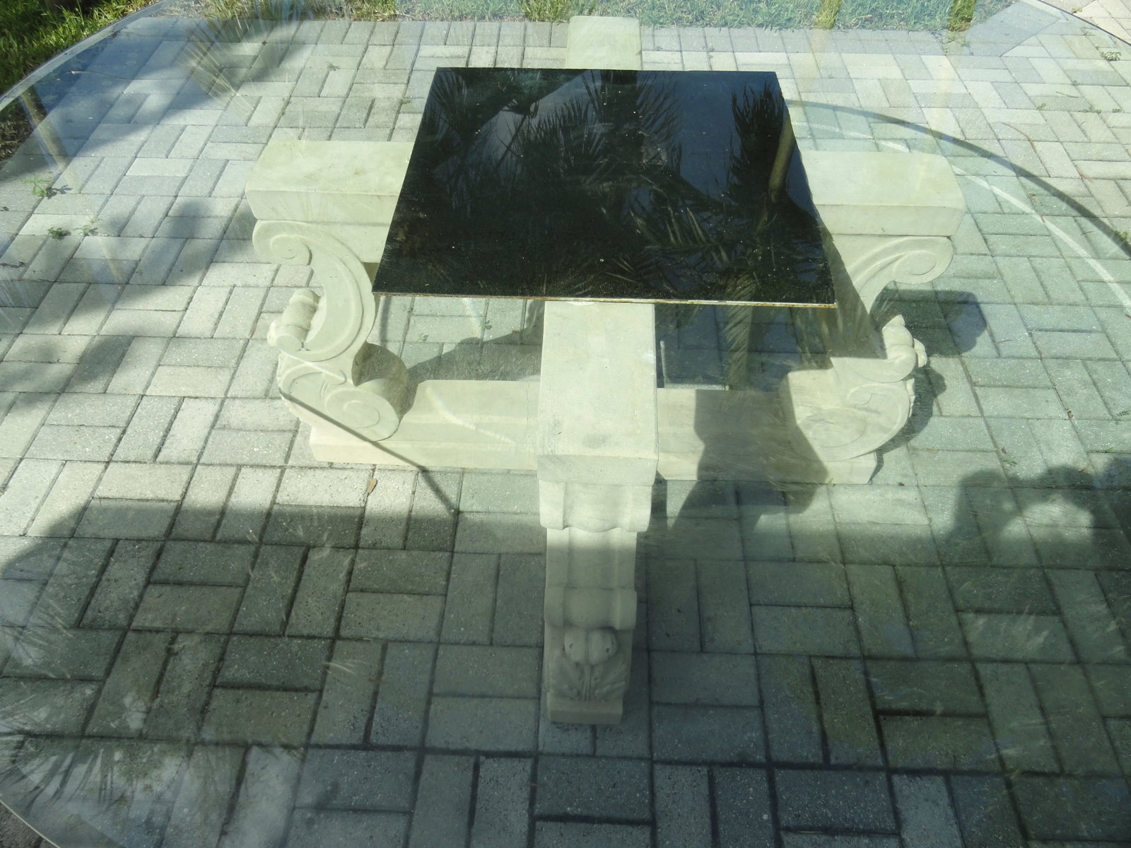 1980s Neoclassical Michael Taylor Four-Lyre Concrete Table Base - 8