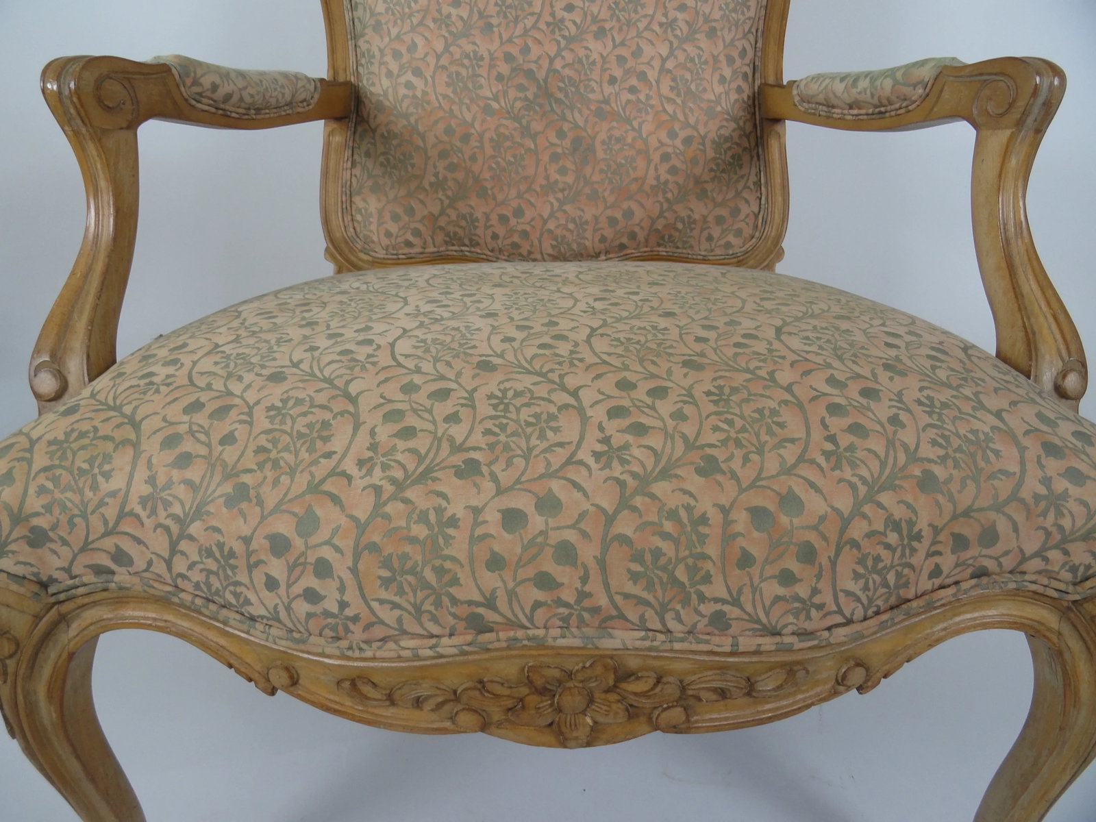 Vintage Mid Century Louis XV Style Beechwood Carved Fauteuils - a Pair - 7