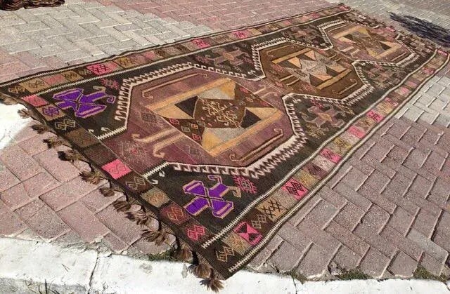 Vintage Turkish Kilim Rug -- 5' x 14'7" - 3