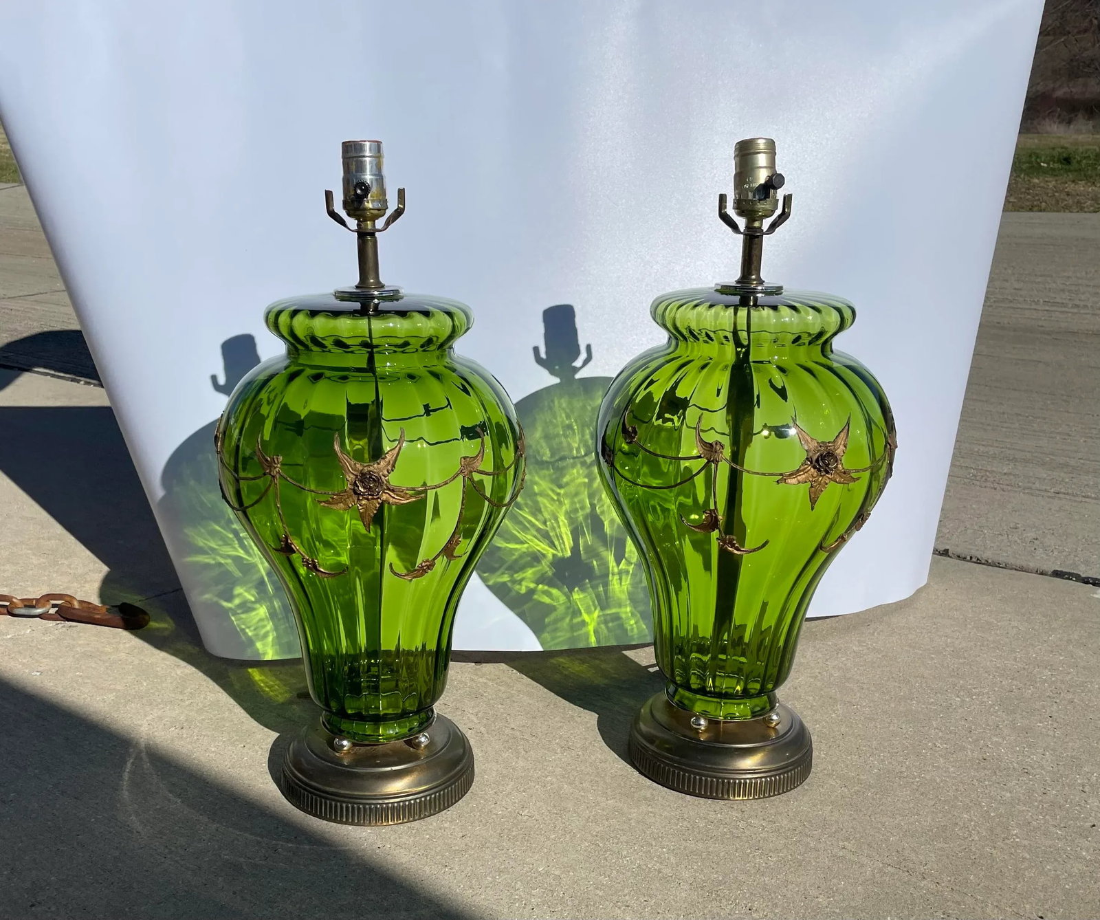 Carl Falkenstein Hollywood Regency Mid-Century Modern Green Glass Lamps - a Pair - 8