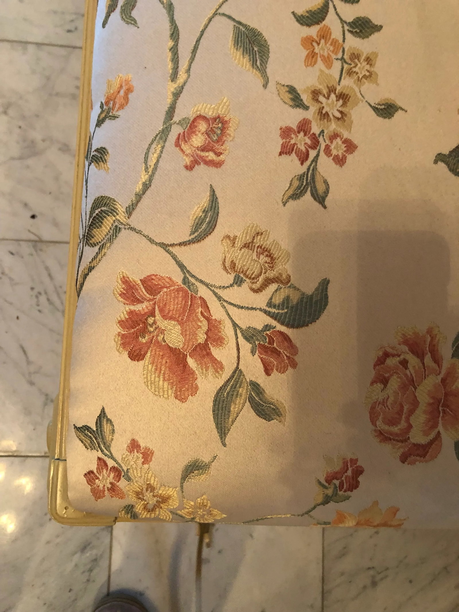 1990s Ethan Allen Country French Floral Upholstered Bench - 3