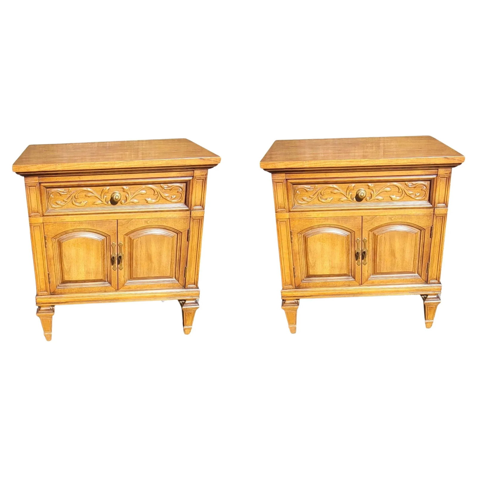 Mid 20th Century Thomasville Neoclassical French Style Fruitwood Bedside Tables Set of 2 - 10