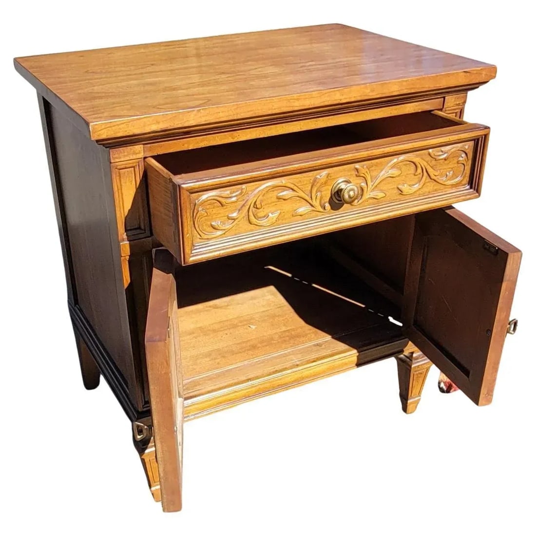 Mid 20th Century Thomasville Neoclassical French Style Fruitwood Bedside Tables Set of 2 - 3