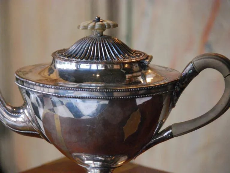 Mid 19th Century Silver Plated Tea Pot - 4