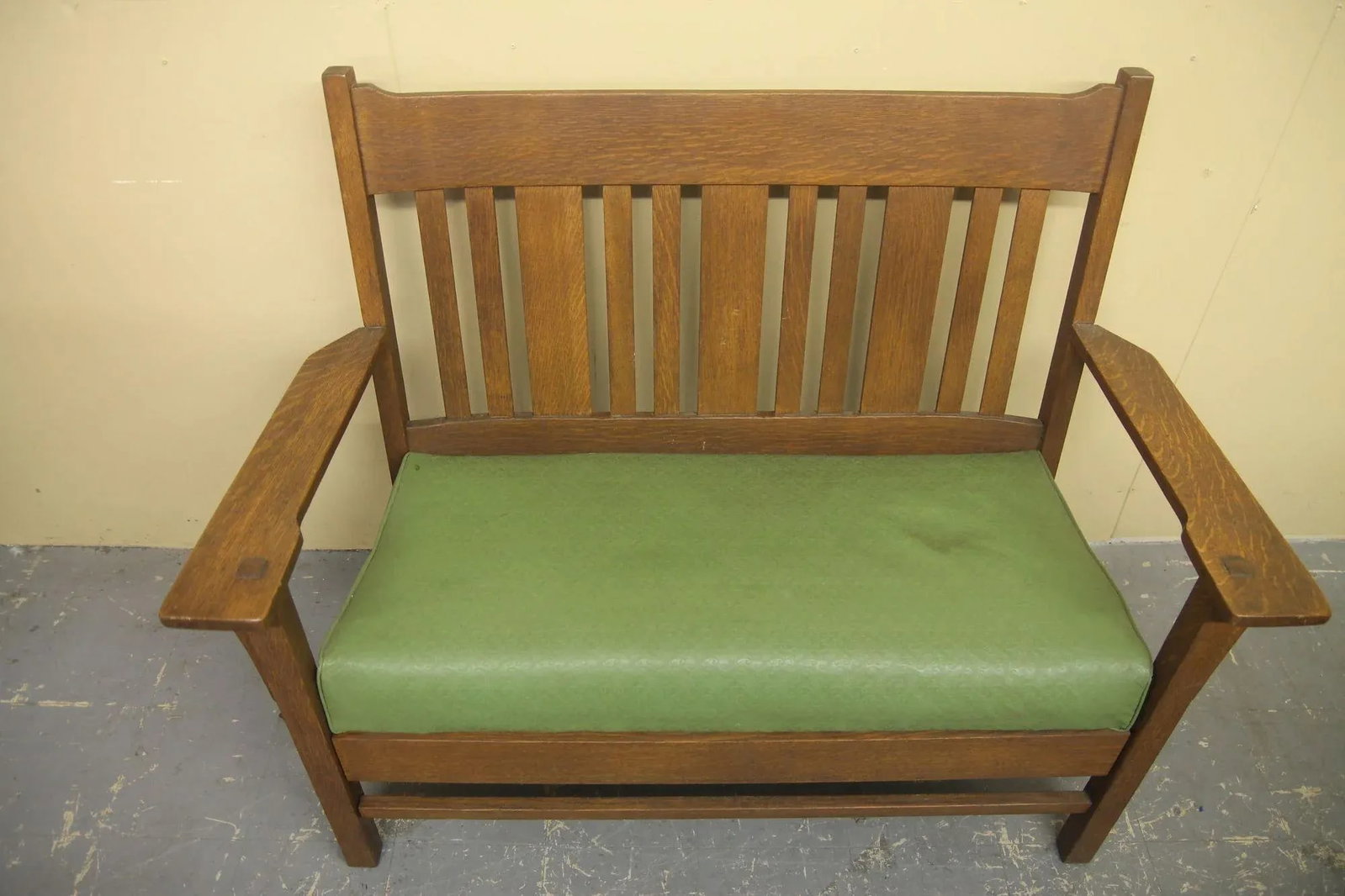 Antique Arts and Crafts Settle by Harden - 4
