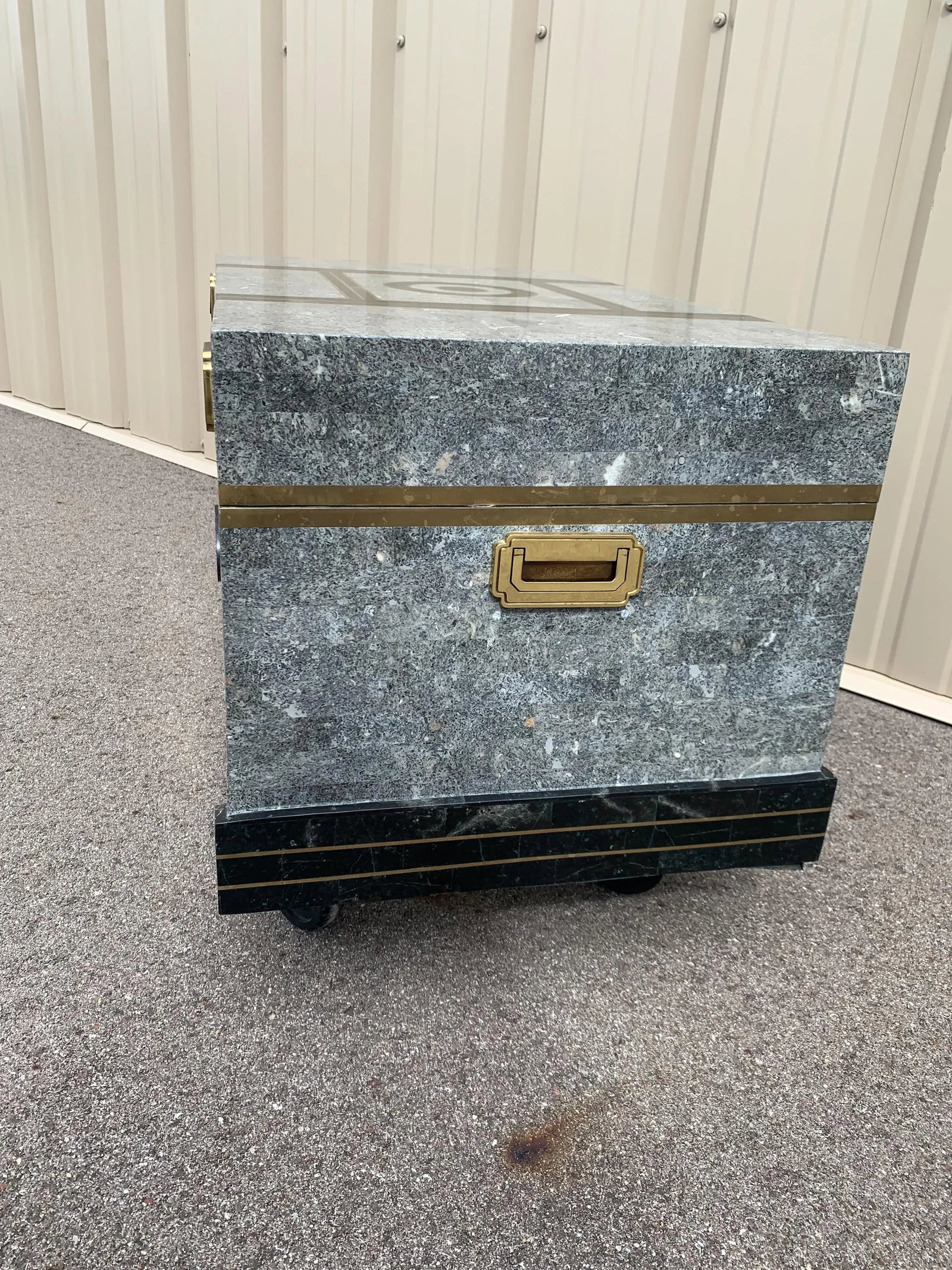 Vintage Maitland-Smith Tessellated Stone Marble With Brass Inlay Trunk Attributed to Robert Marcius - 7