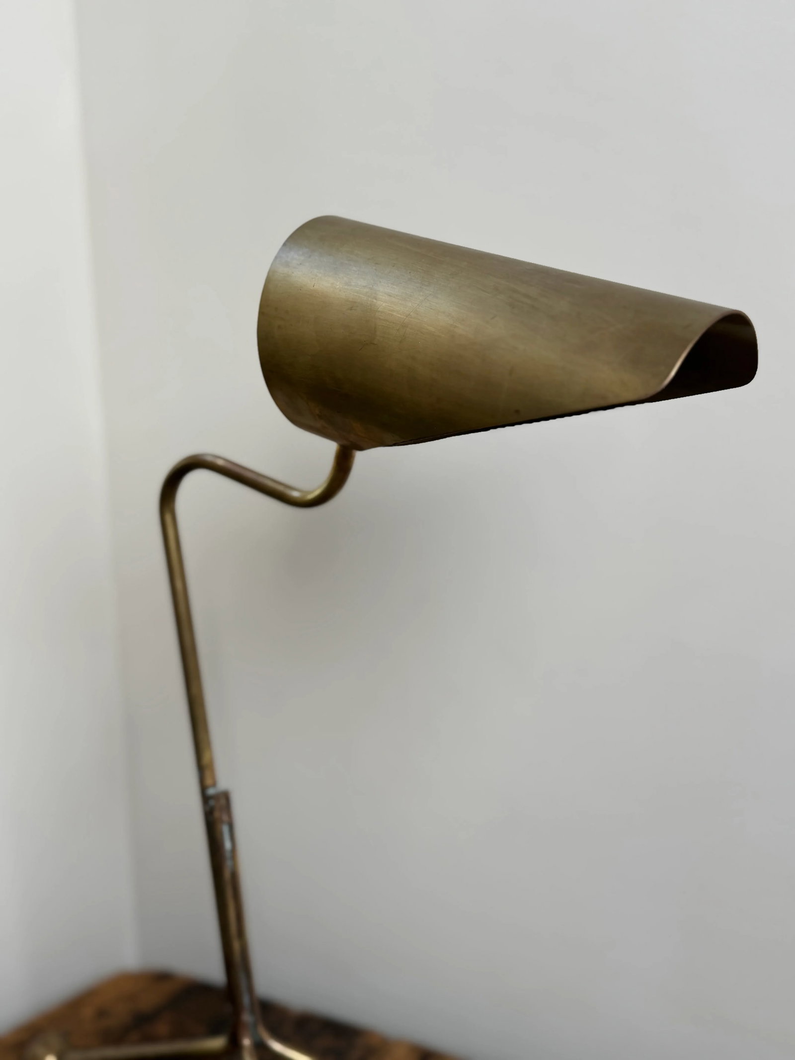 Contemporary Brass Fountainhead Desk Lamp - 10