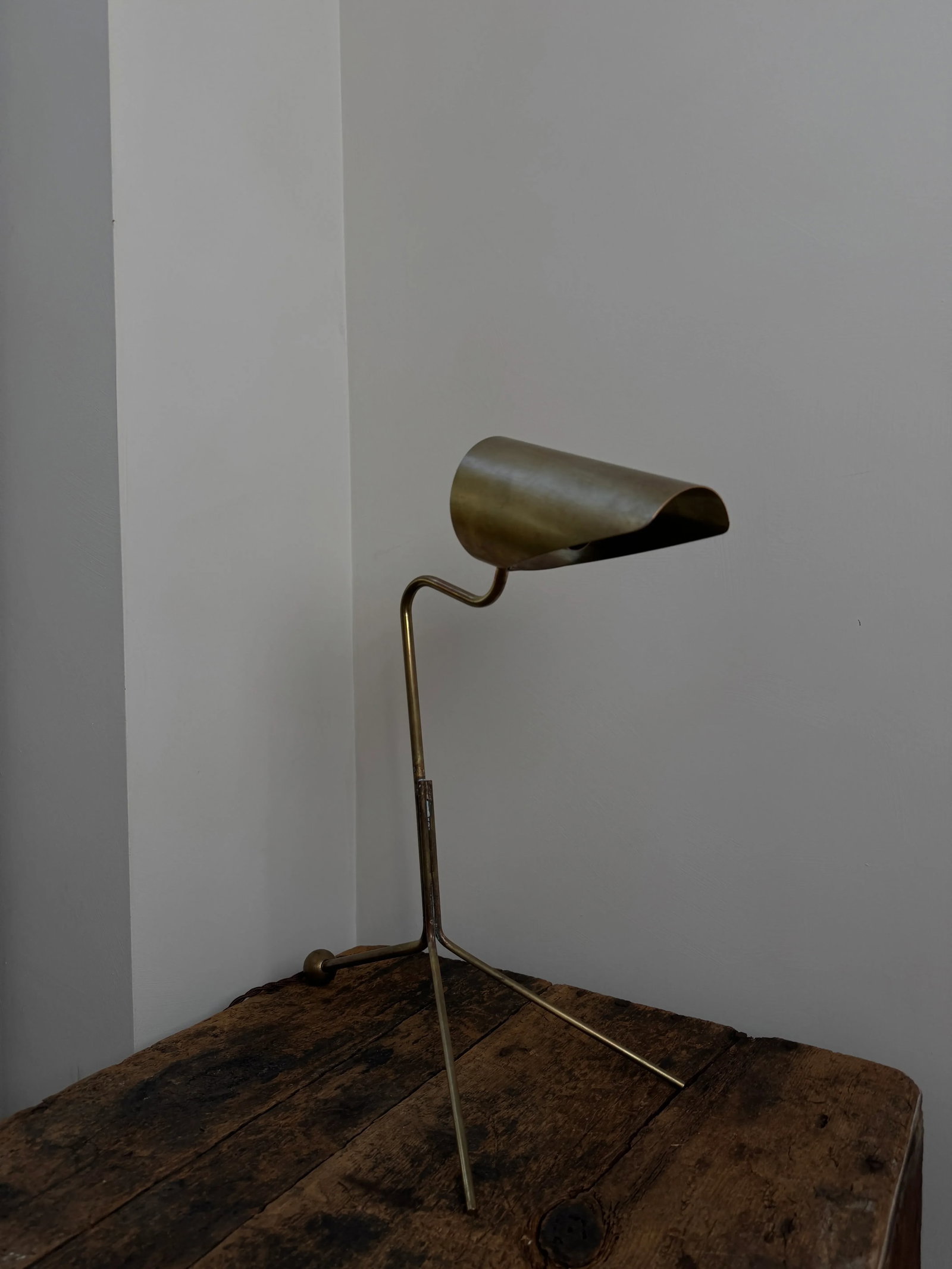 Contemporary Brass Fountainhead Desk Lamp - 2