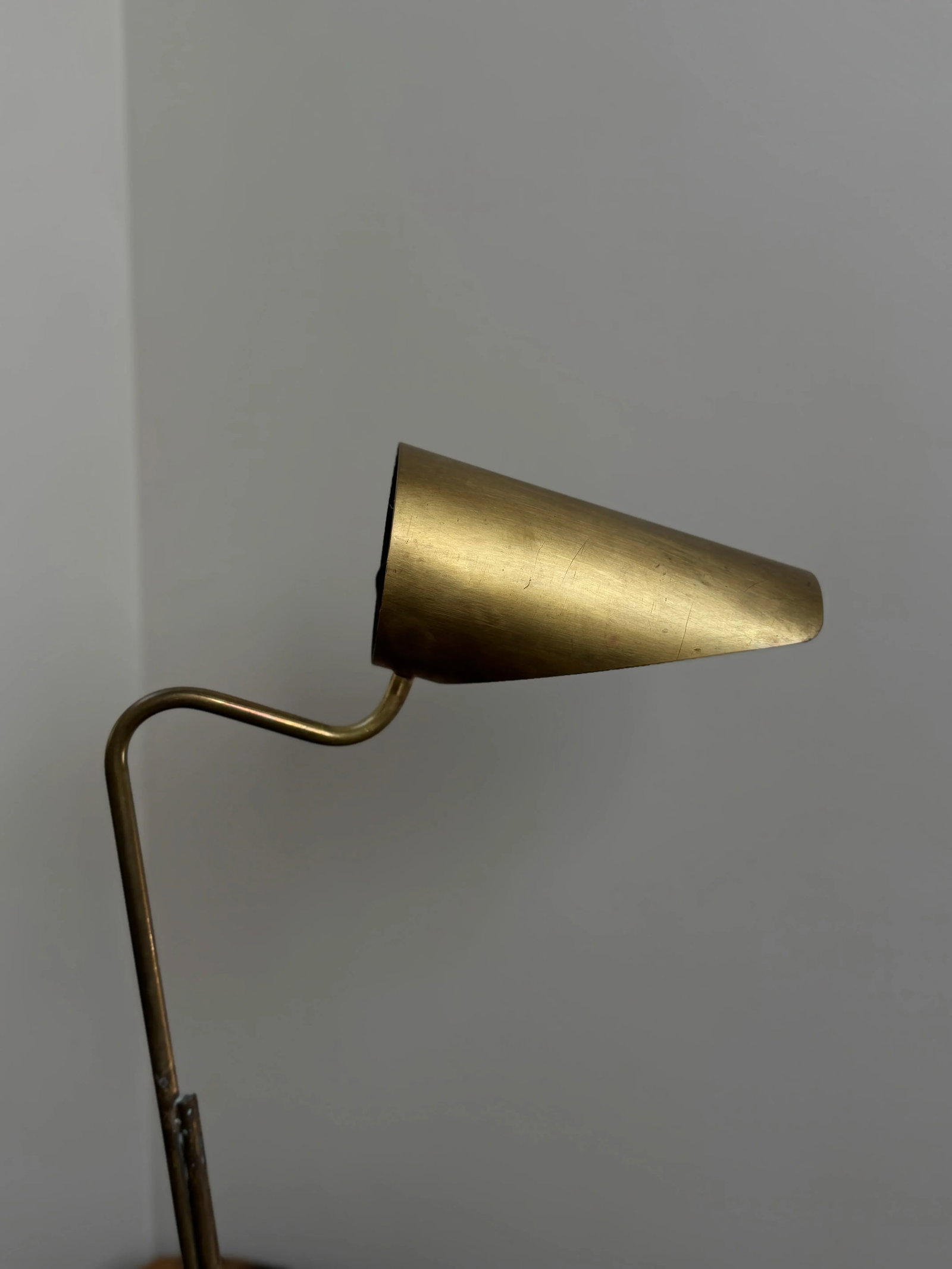 Contemporary Brass Fountainhead Desk Lamp - 4