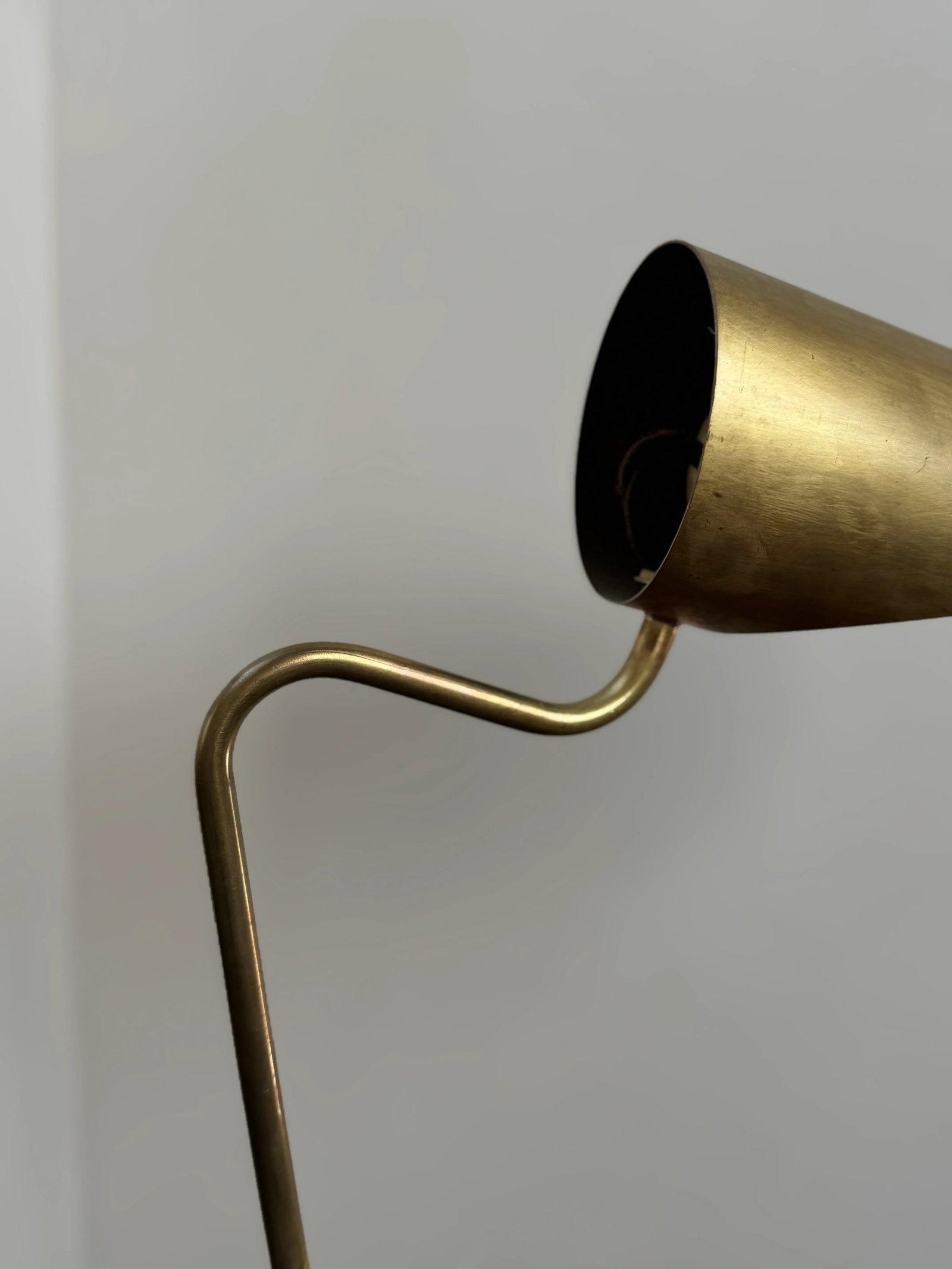Contemporary Brass Fountainhead Desk Lamp - 5