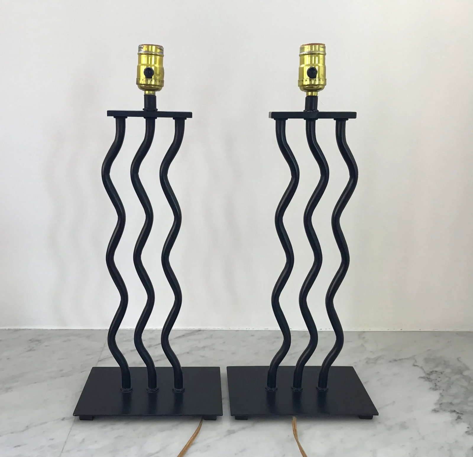 Vintage 1980s Postmodern Squiggle Lamps ~ a Pair - 7