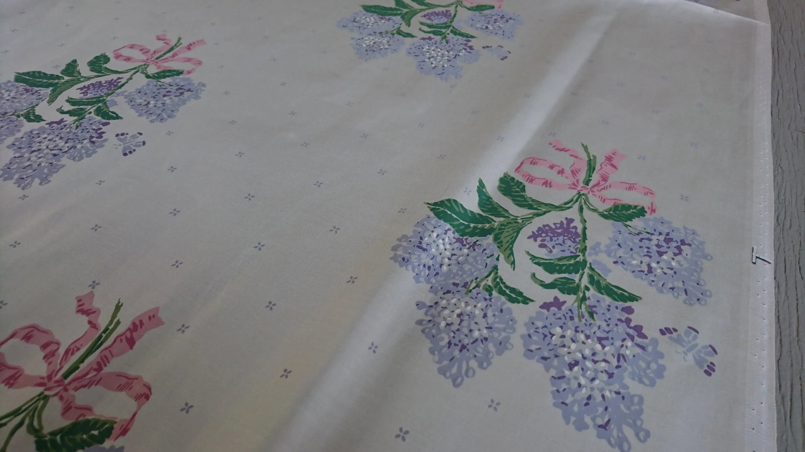 Ann Dennis "Liana" Fabric - 61 Yards - 6