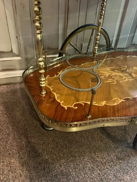 Mid 20th Century Italian Floral Marquetry and Brass Service Bar Cart Trolley - 2