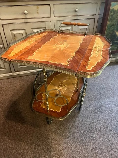 Mid 20th Century Italian Floral Marquetry and Brass Service Bar Cart Trolley - 9