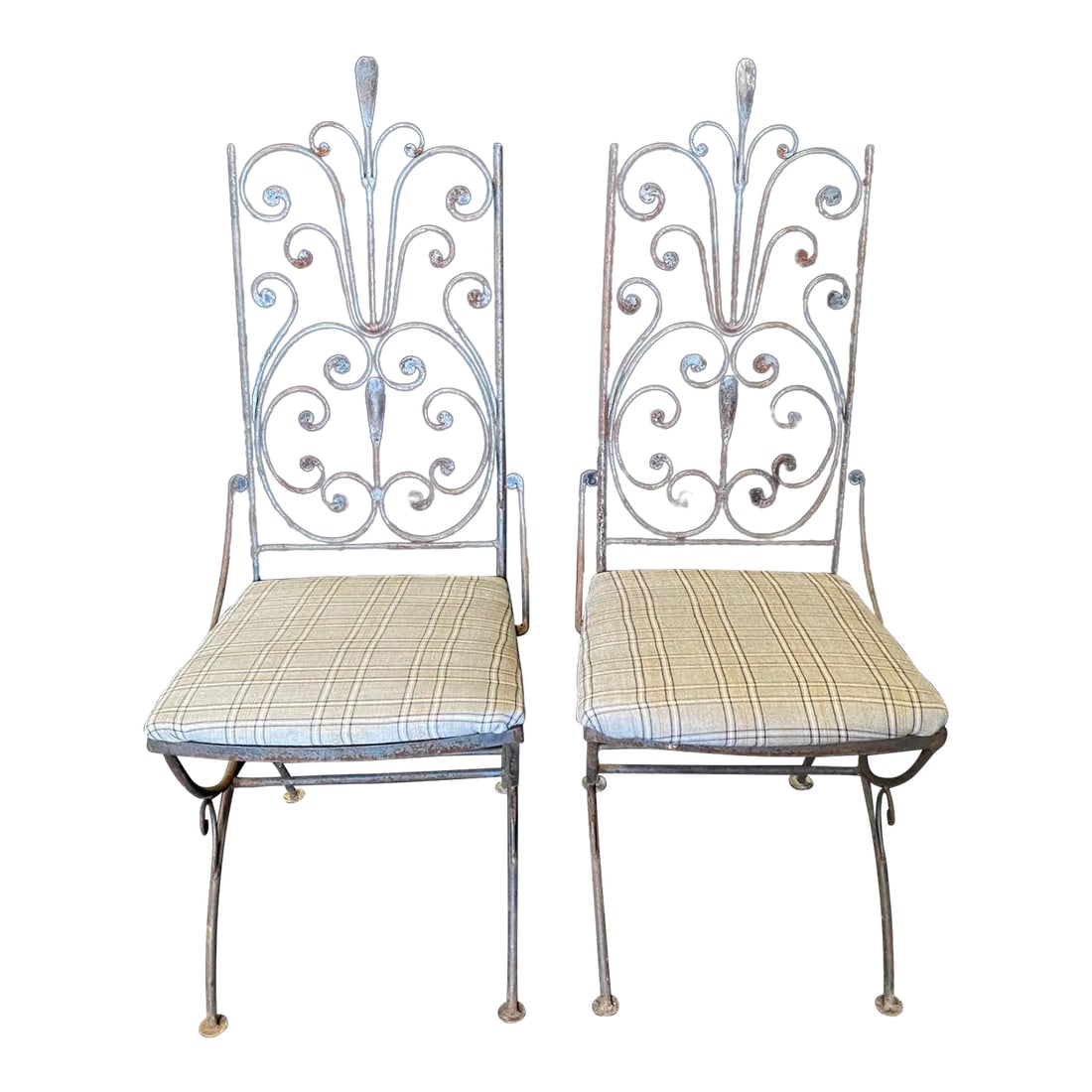 Vintage Salterini Umanoff Style Iron Scroll Back Dining Side Chairs -A Pair: Pair of stunning and substantial wrought iron scroll back chairs in the French style with straight backs designed with central support, branching out in swooping arched forms with a center fleur de