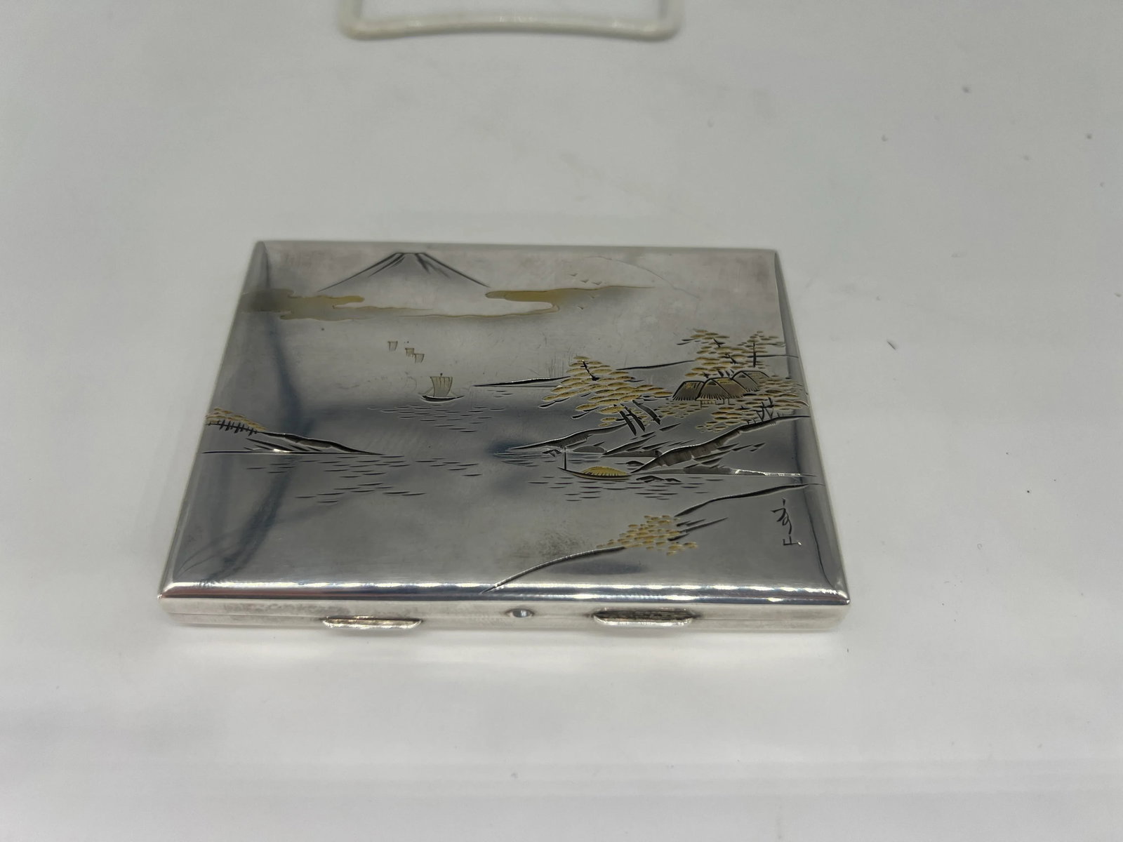 K. Uyeda Antique Japanese 950 Sterling Silver Mixed Metal Compact - 3