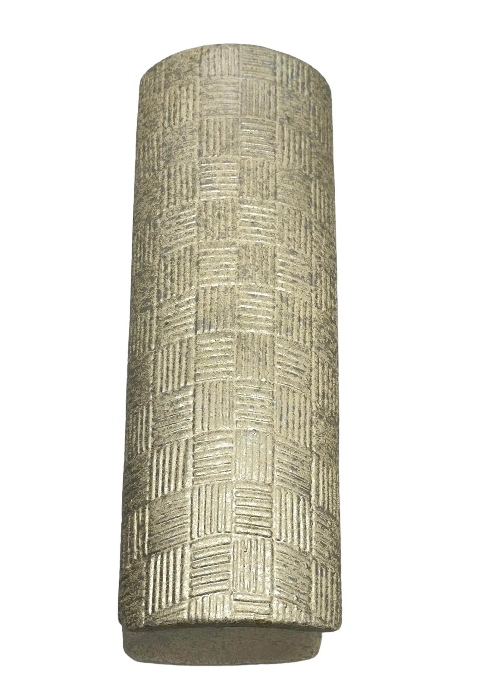 Mid-Century Modern Shawnee Art Pottery Vase With Light Green Basket Weave and Silver Accents Design - 7