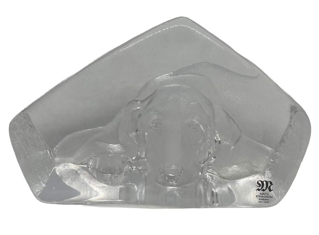 Vintage Mats Jonasson Sweden Etched Full Lead Crystal "Resting Basset Hound" Frosted 3D Paperweight - 8