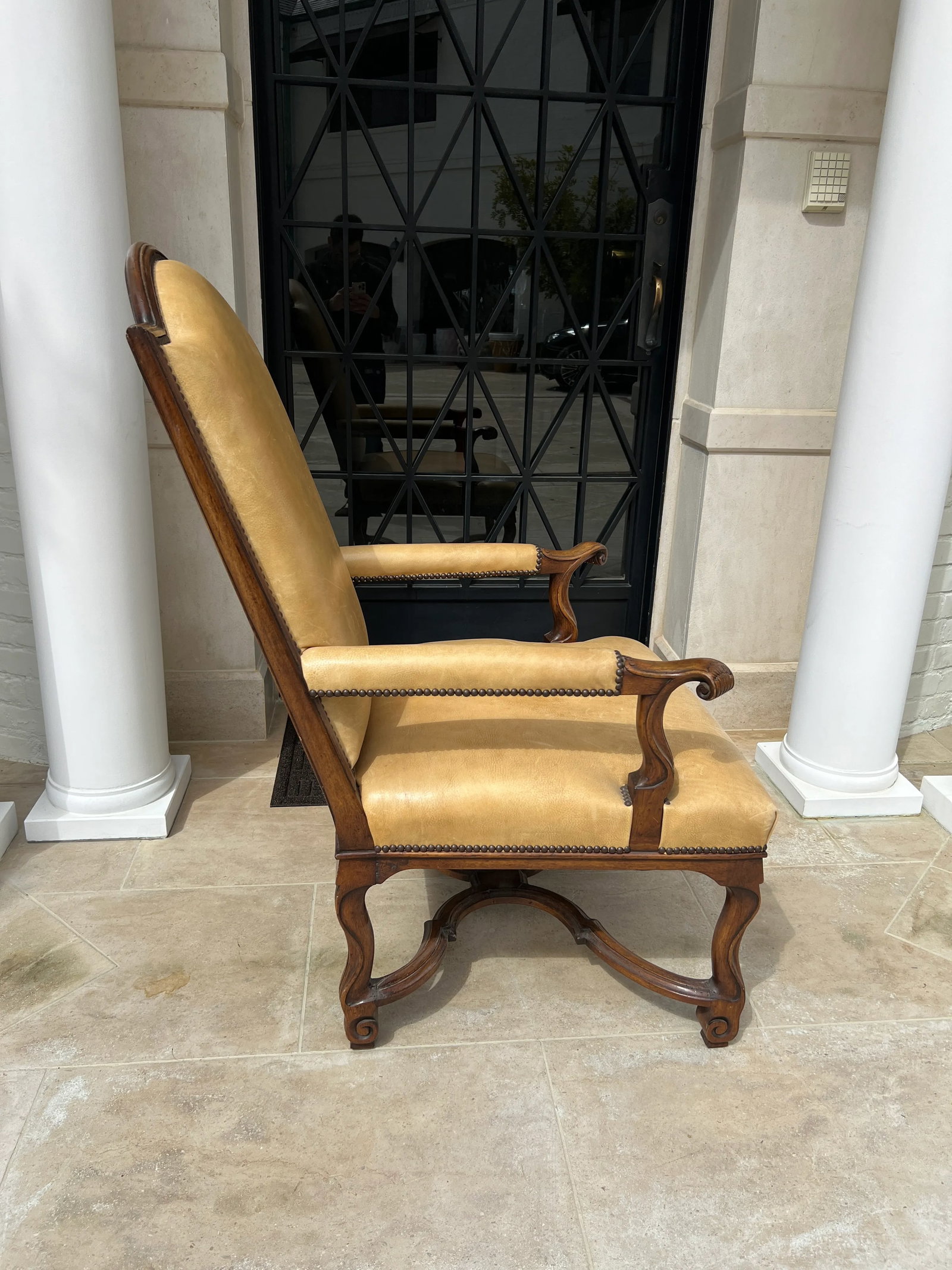 19th Century Louis XIV Style Walnut and Leather Chair - 2