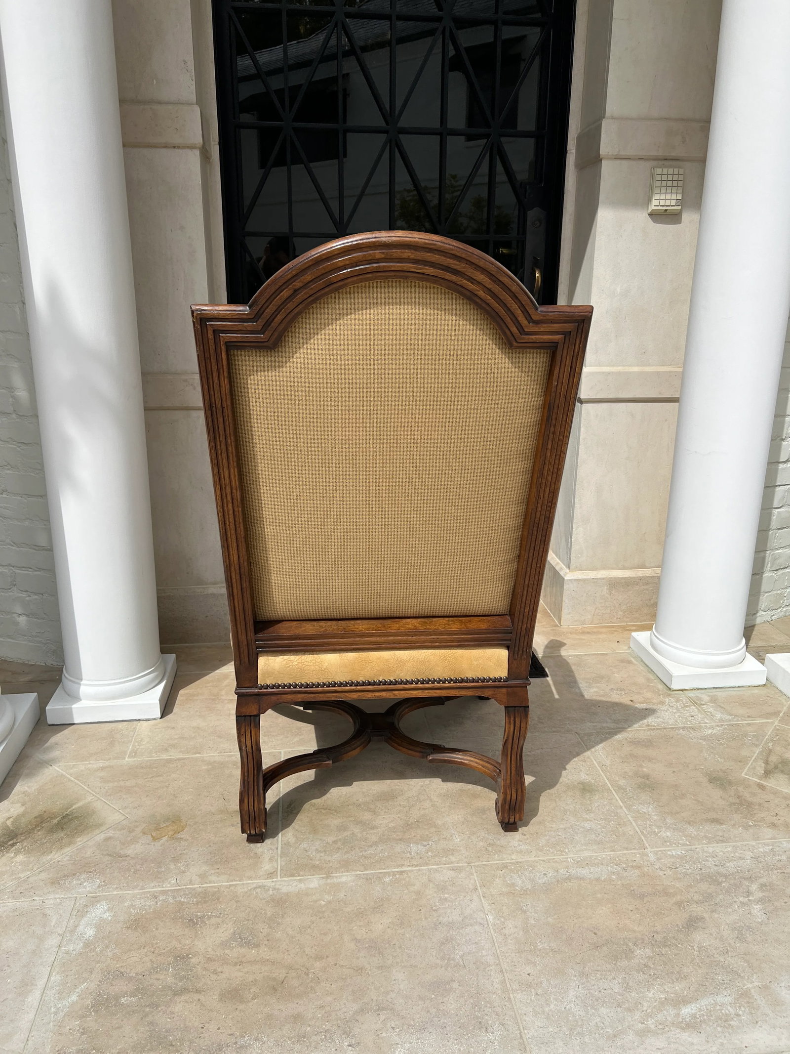 19th Century Louis XIV Style Walnut and Leather Chair - 3