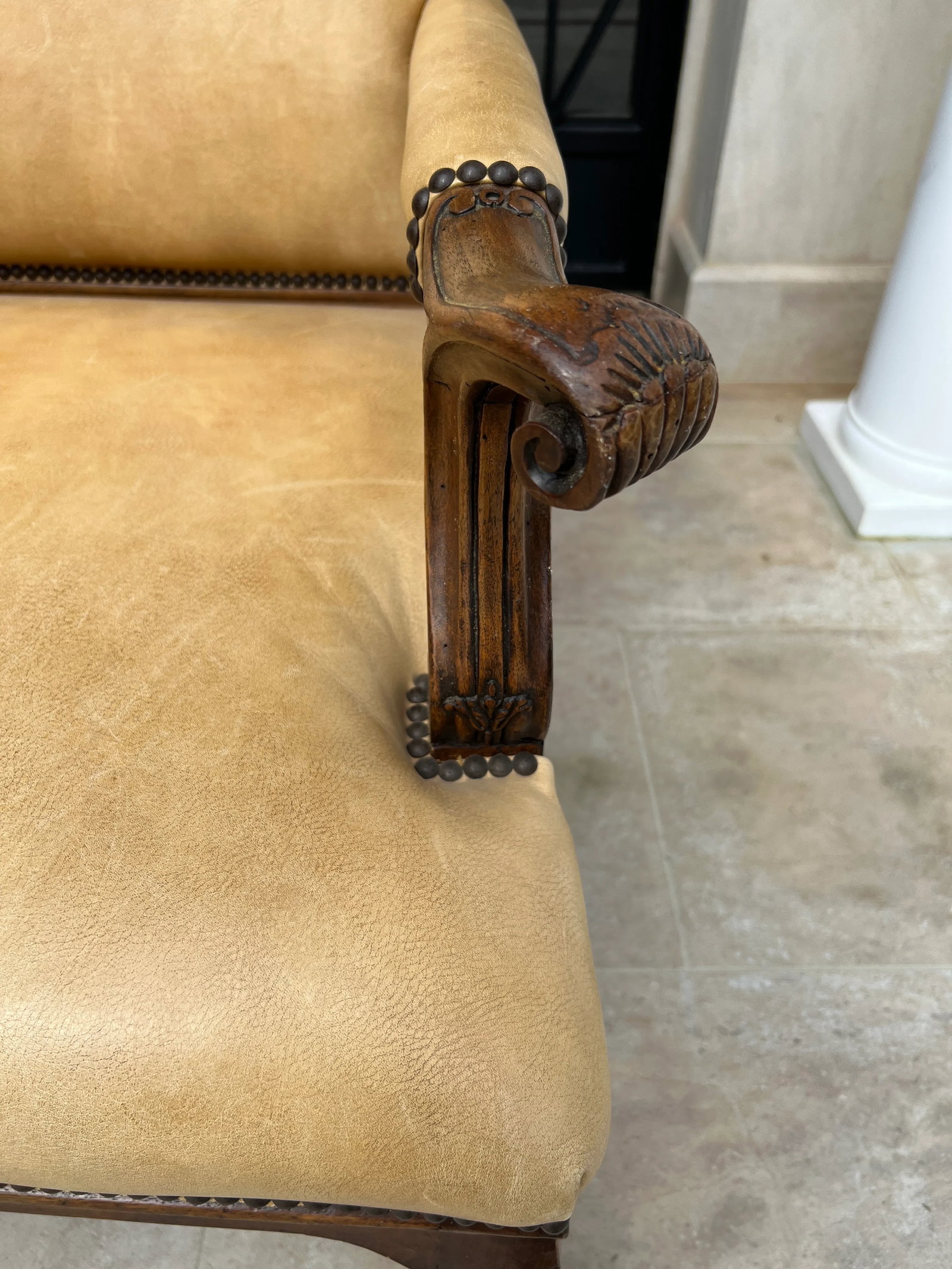 19th Century Louis XIV Style Walnut and Leather Chair - 4