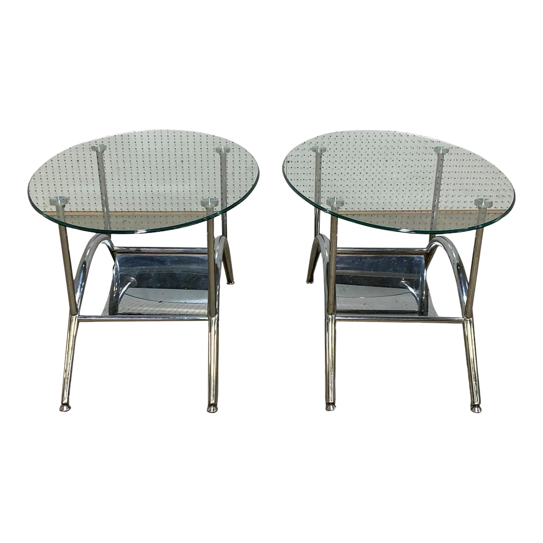Mid 20th Century Mid Century Modern Chrome and Oval Glass Top Side Tables - a Pair (1 of 12)