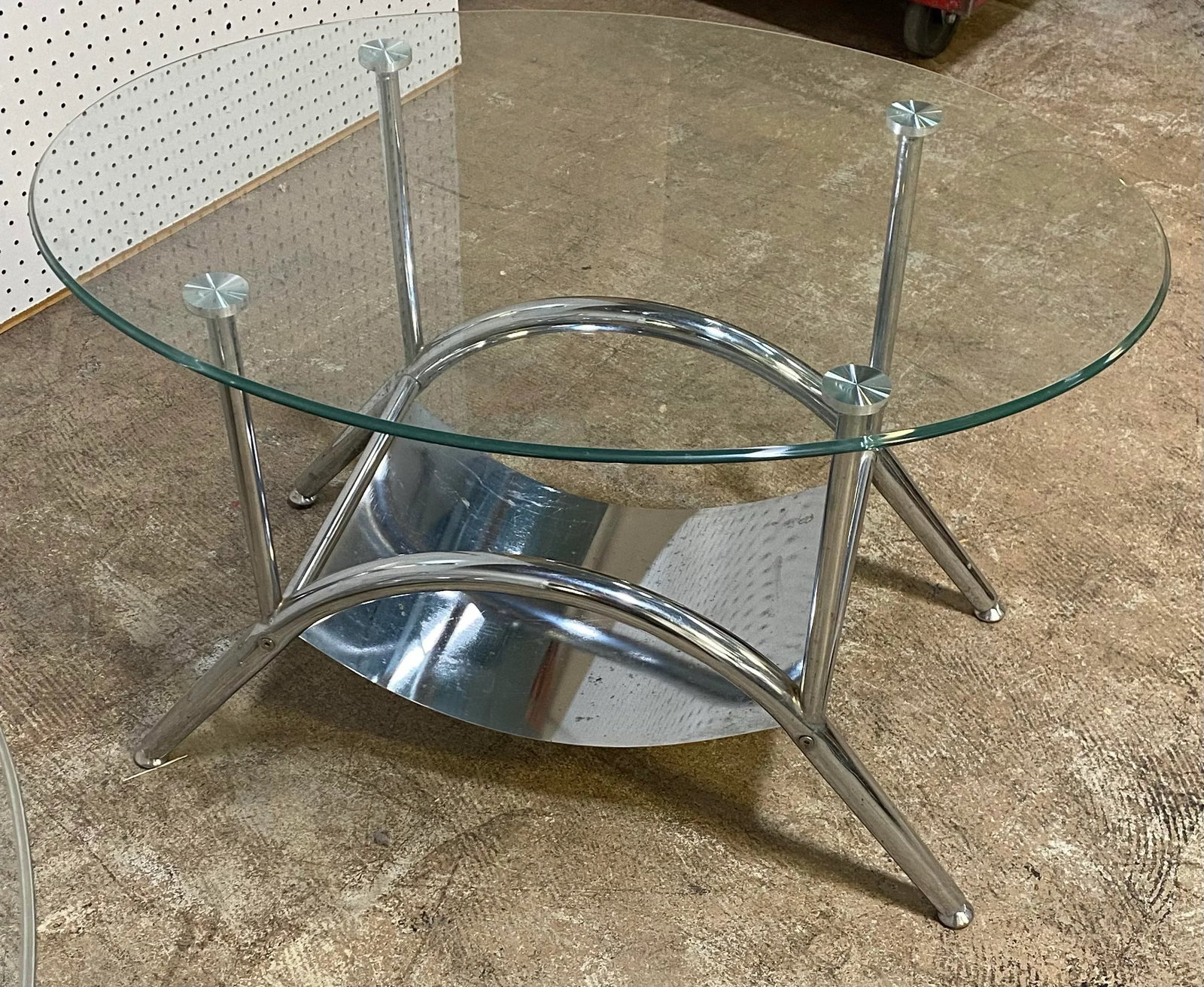 Mid 20th Century Mid Century Modern Chrome and Oval Glass Top Side Tables - a Pair - 8