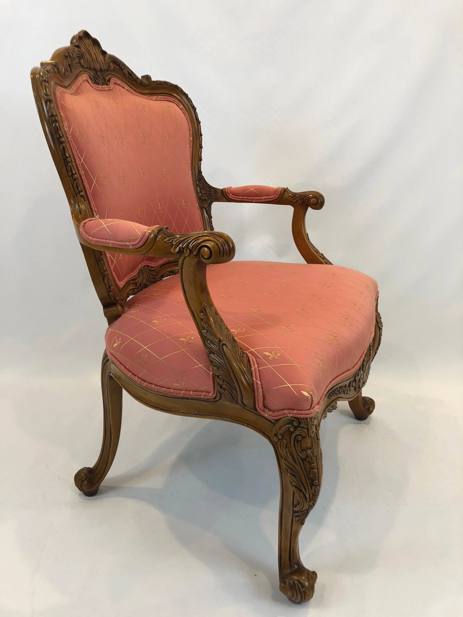 1980s Vintage Regal Louis XVI Style Girard Emilia Hand Carved Italian Armchair - 13