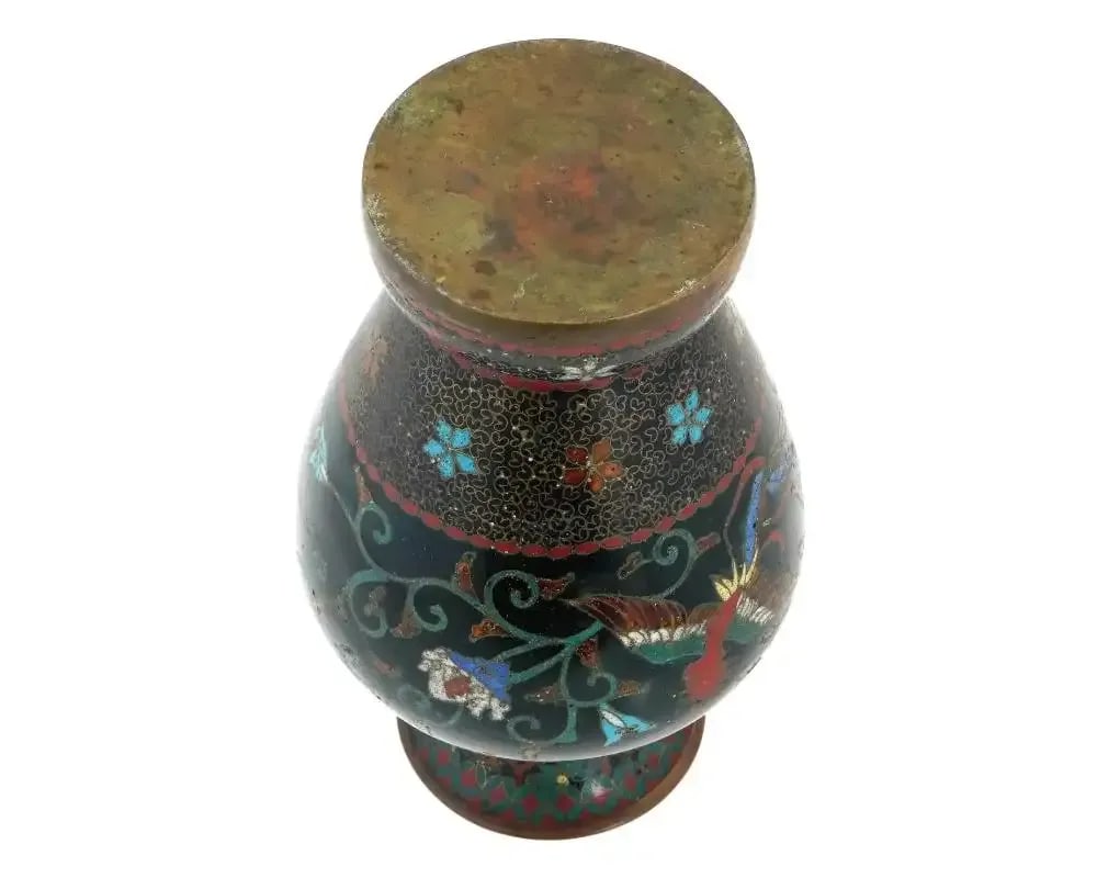 Antique Early Meiji Japanese Cloisonne Vase in the Style of Namikawa - 4
