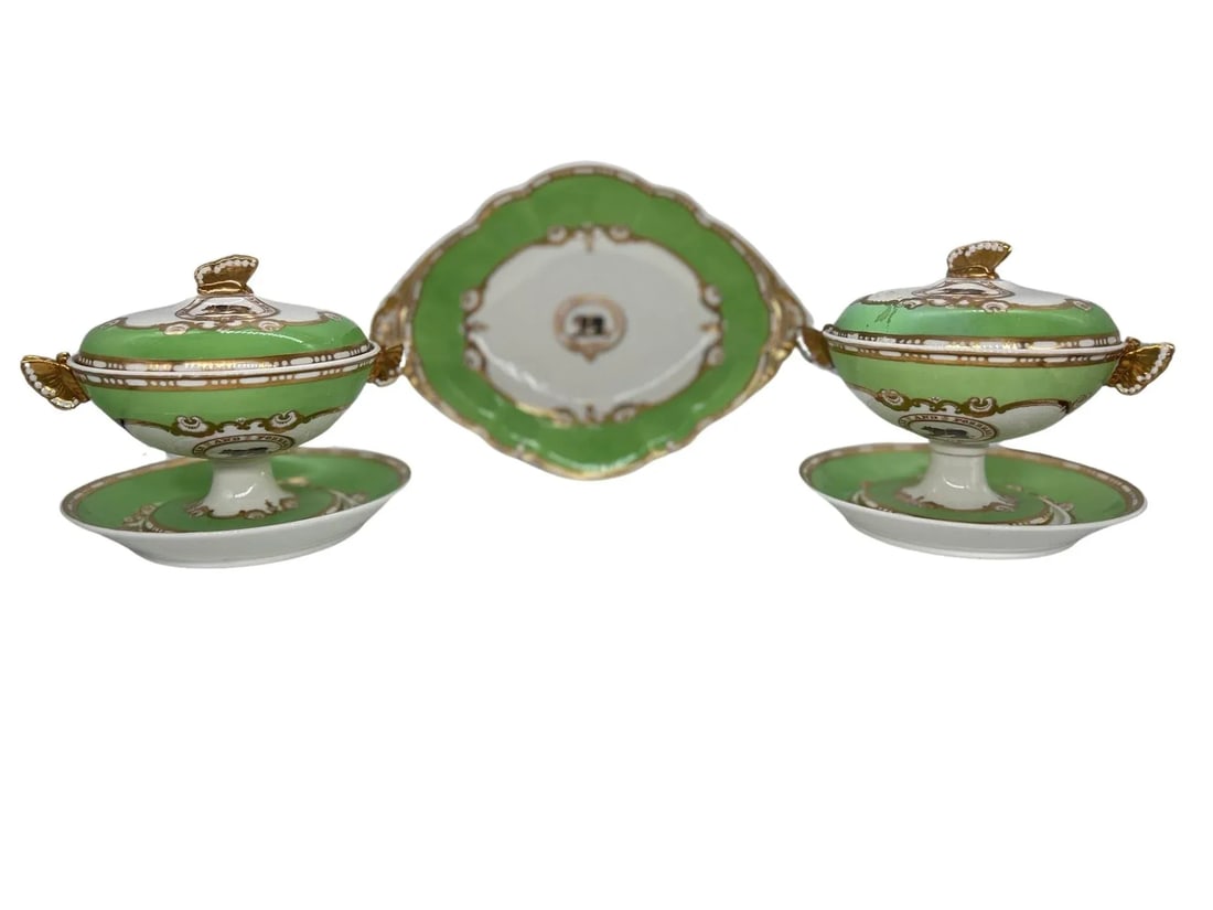 Set Spode Felspar Heraldric "Bear & Forbear" Dessert Tray & Covered Sauce Compotes C. 1840 - 3
