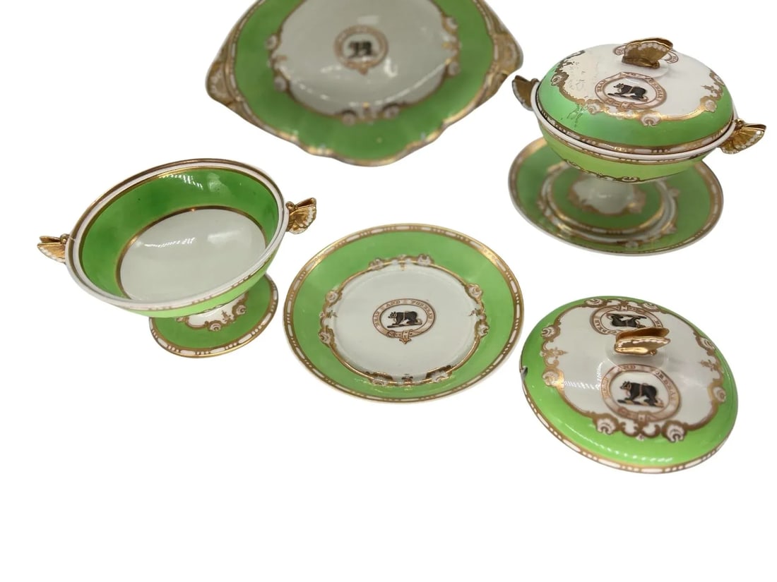 Set Spode Felspar Heraldric "Bear & Forbear" Dessert Tray & Covered Sauce Compotes C. 1840 - 6