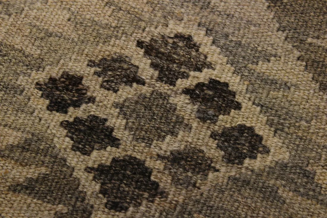 Boho Chic Kilim Tan Hand-Woven Wool Rug - 4'6'' * 6'7'' - 5