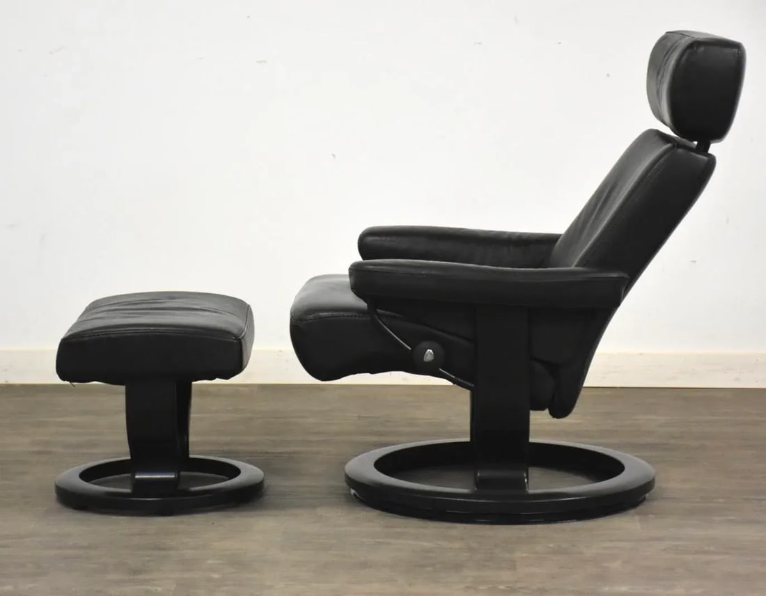 1960s Black Leather Ekornes Stressless Recliner and Ottoman - 2