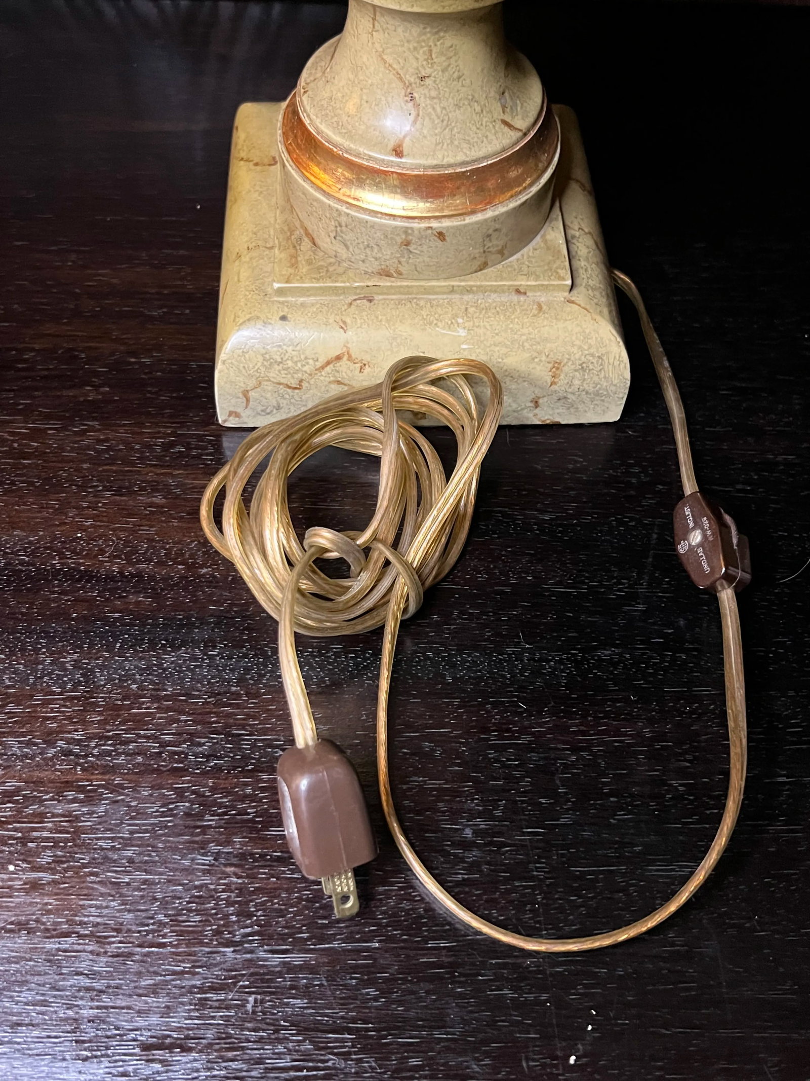 1980s Hollywood Regency Urn Style Lamp - 5