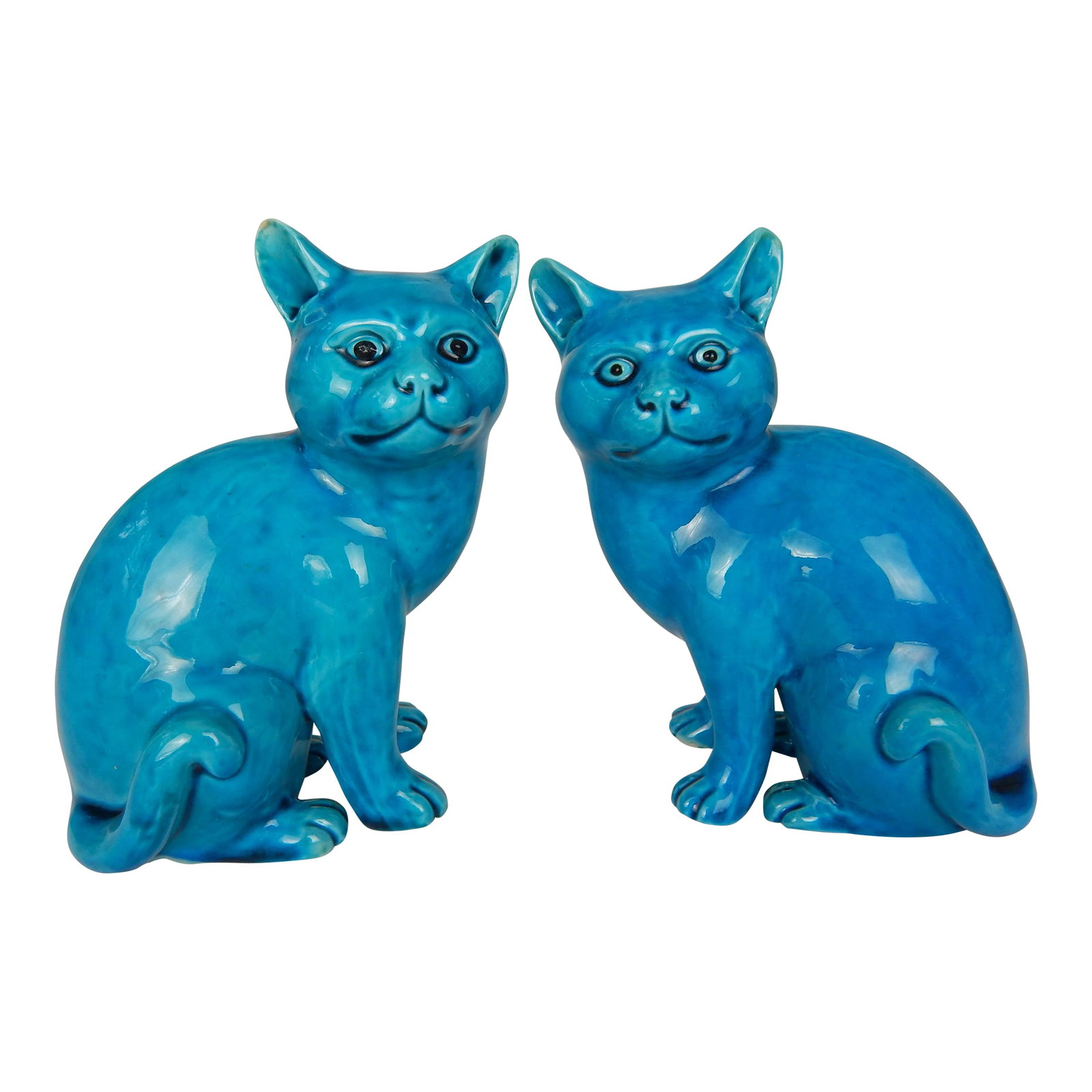 Early 20th Century Chinese Export Turquoise Blue Cat Figures, a Pair (1 of 12)