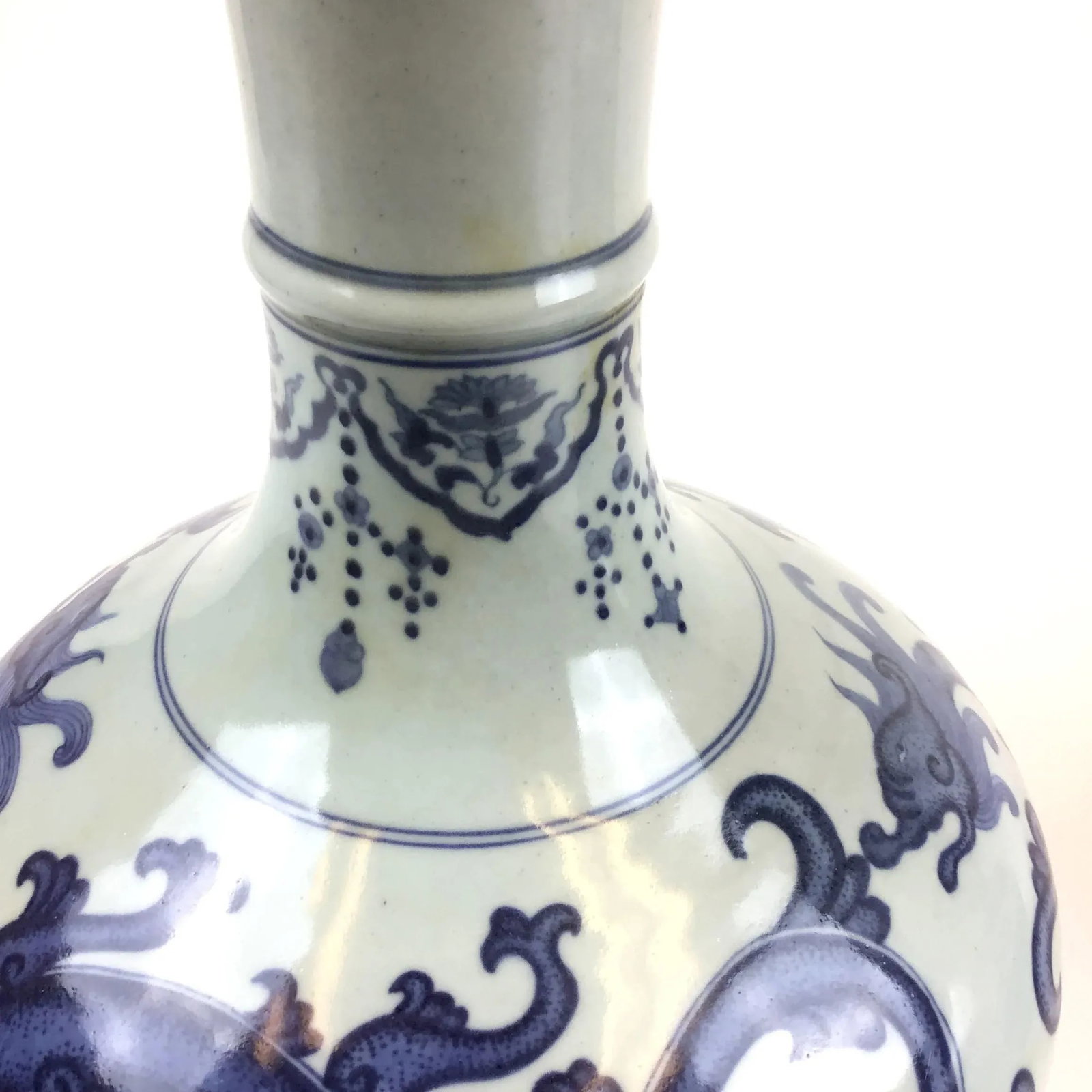 Antique Chinese Daoguang Marked Vases a - a Pair - 7