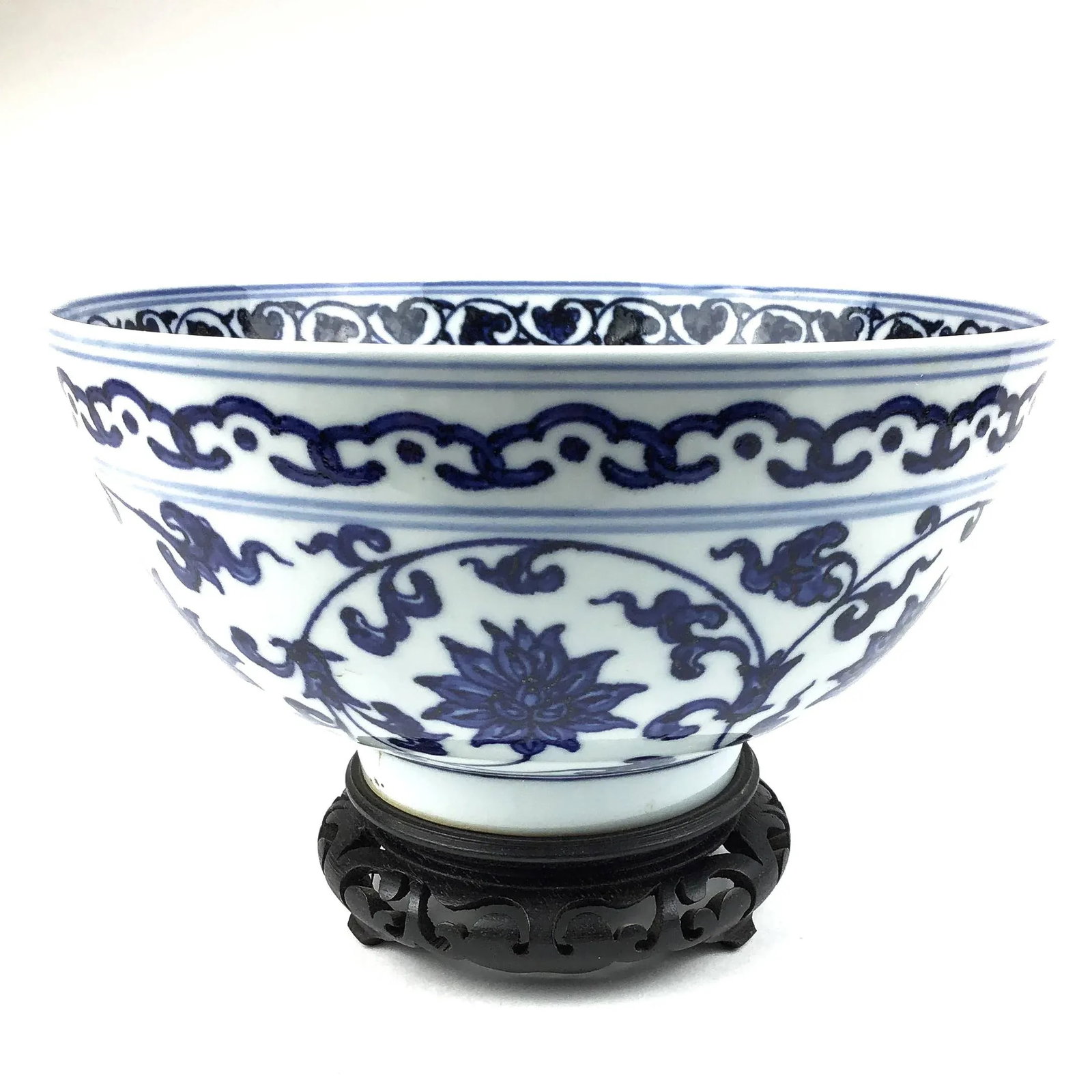 Antique Chinese Blue & White Fruit Bowl - 2